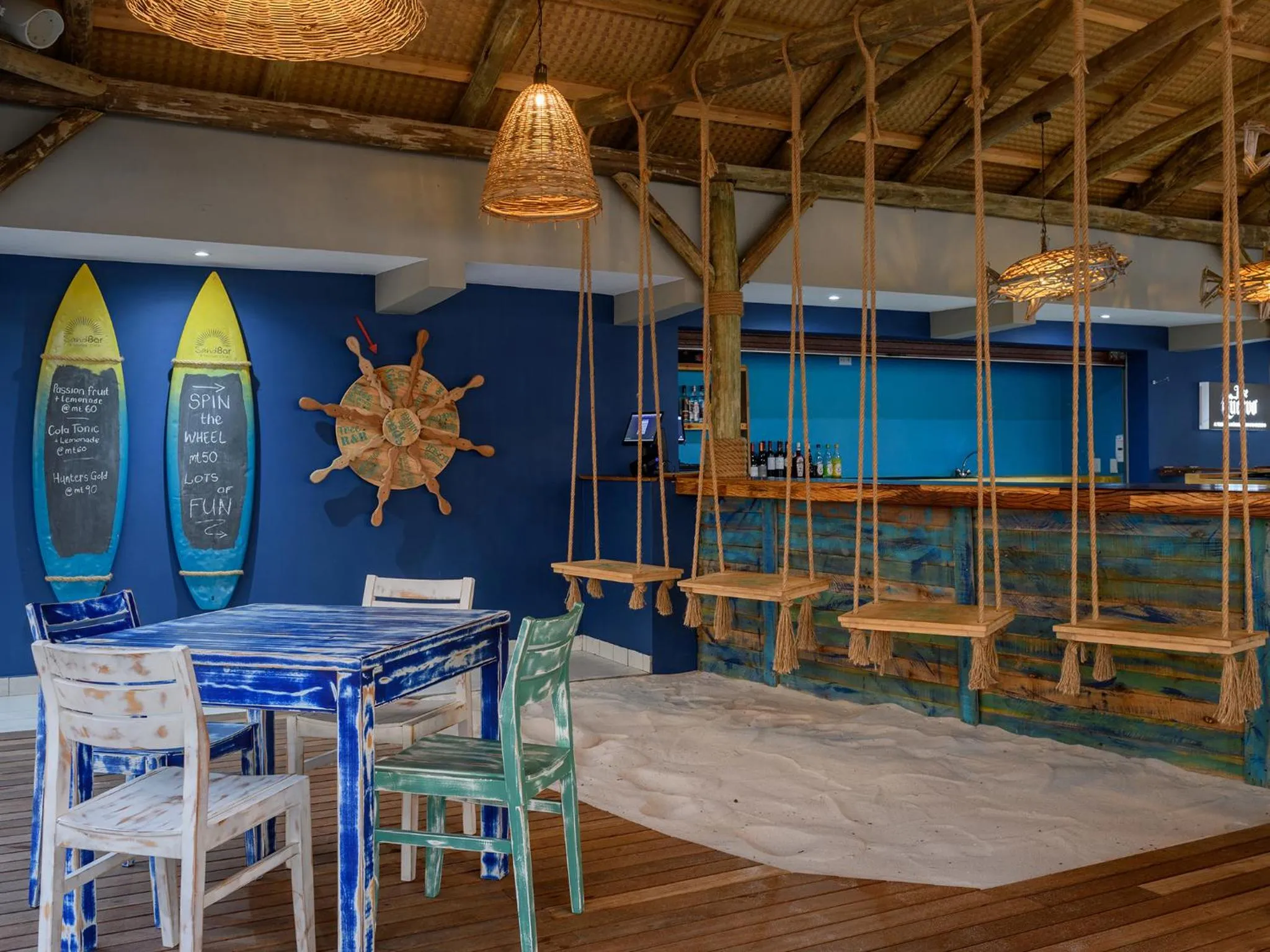 Lounge or bar in San Martinho Hotel