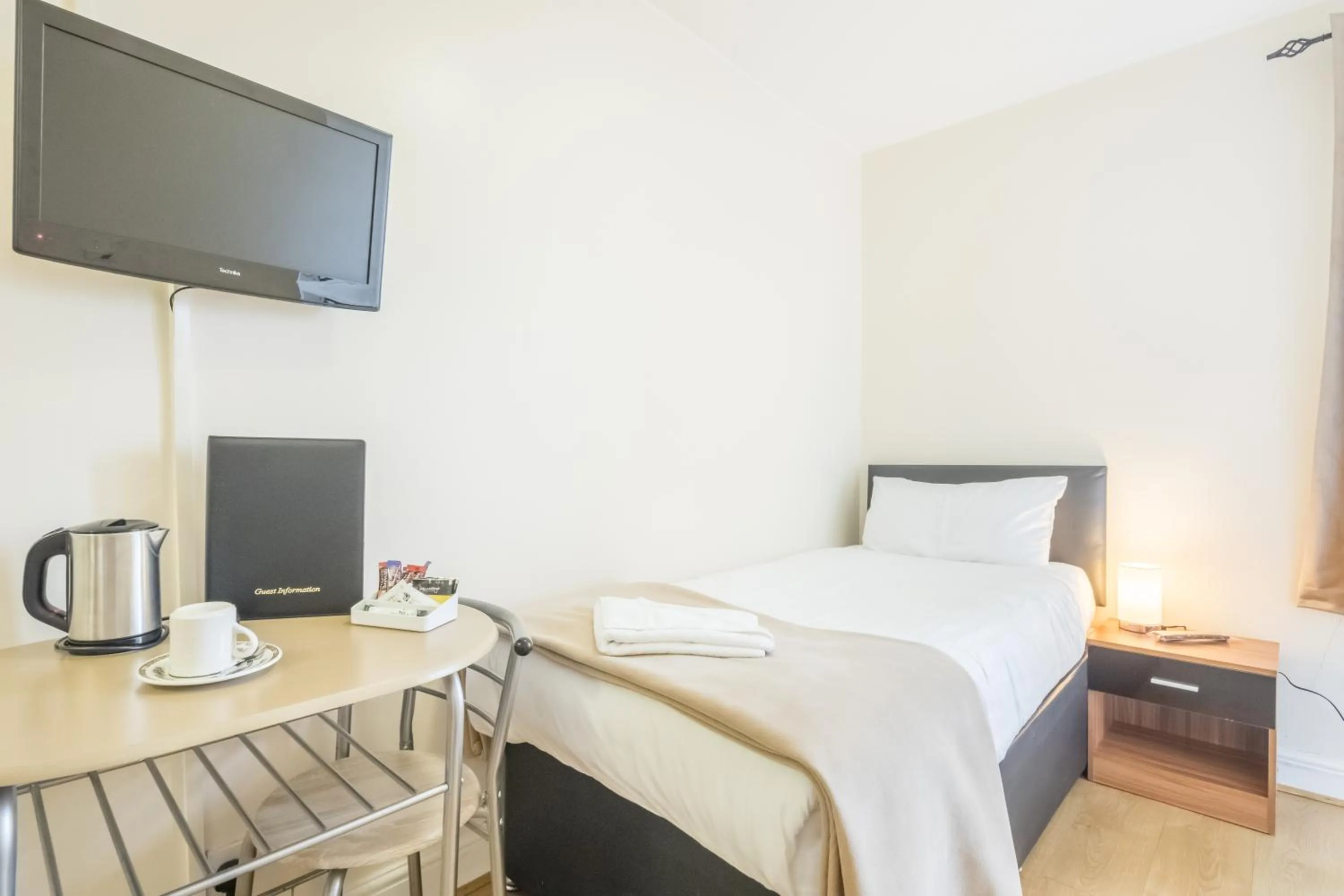 Bedroom, Bed in Rasa Sayang House - Self-check-in guesthouse