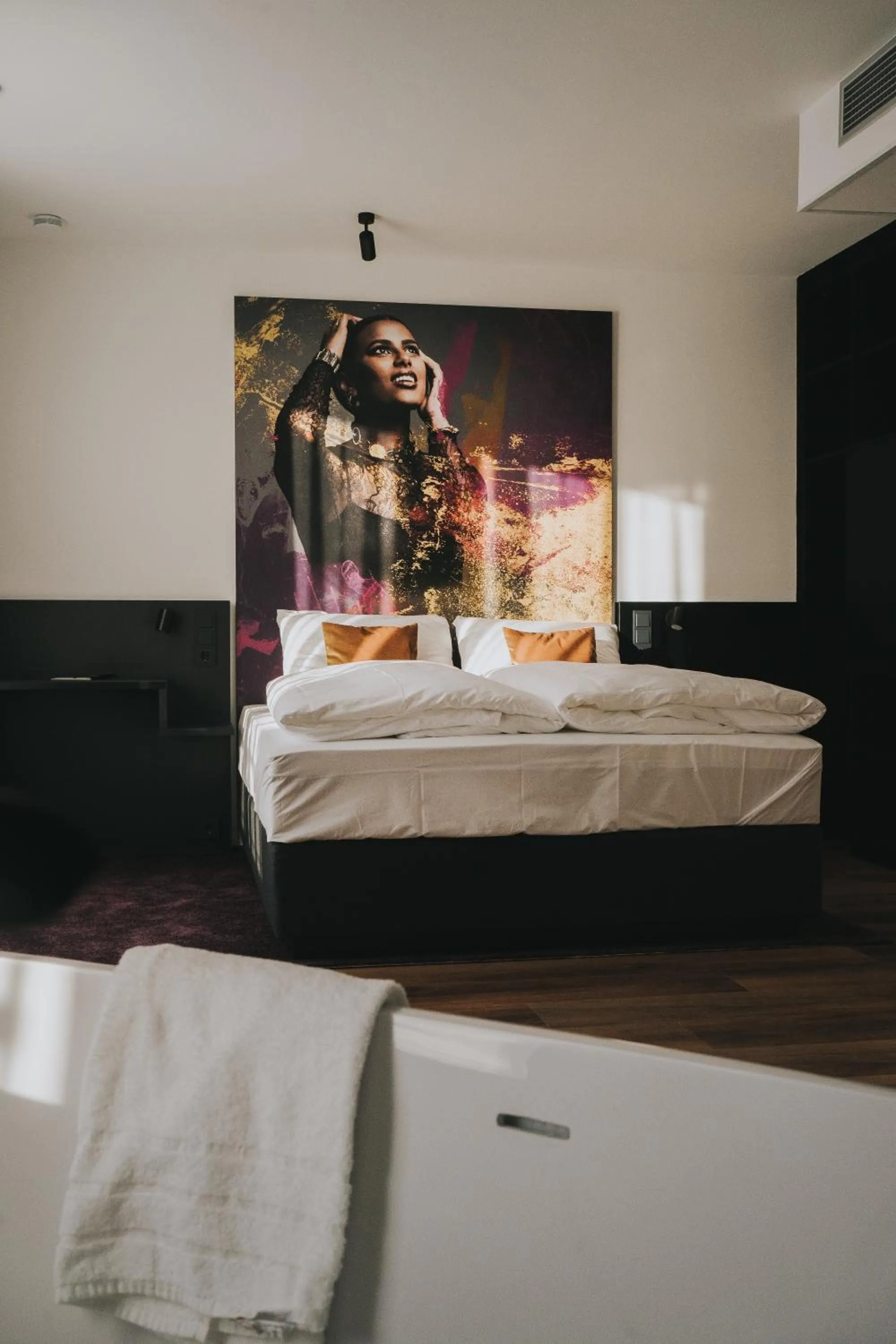 Bedroom, Bed in Sombea