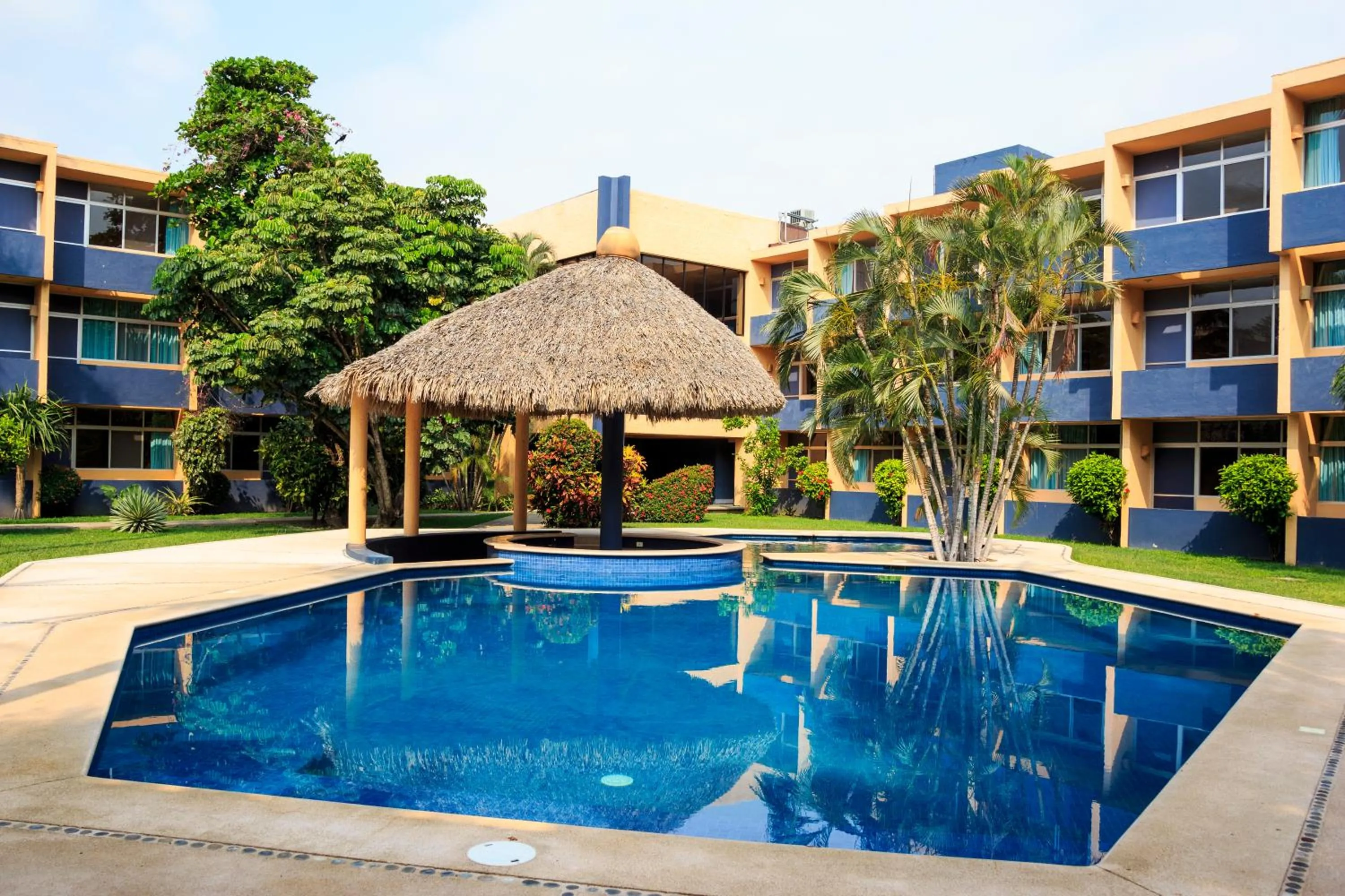 Swimming pool in Hotel Calli