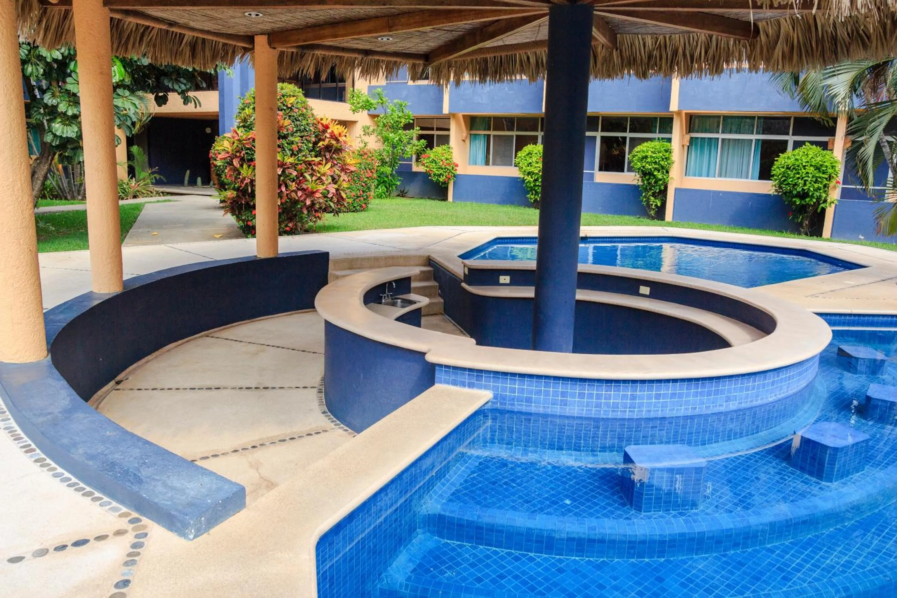 Swimming pool in Hotel Calli