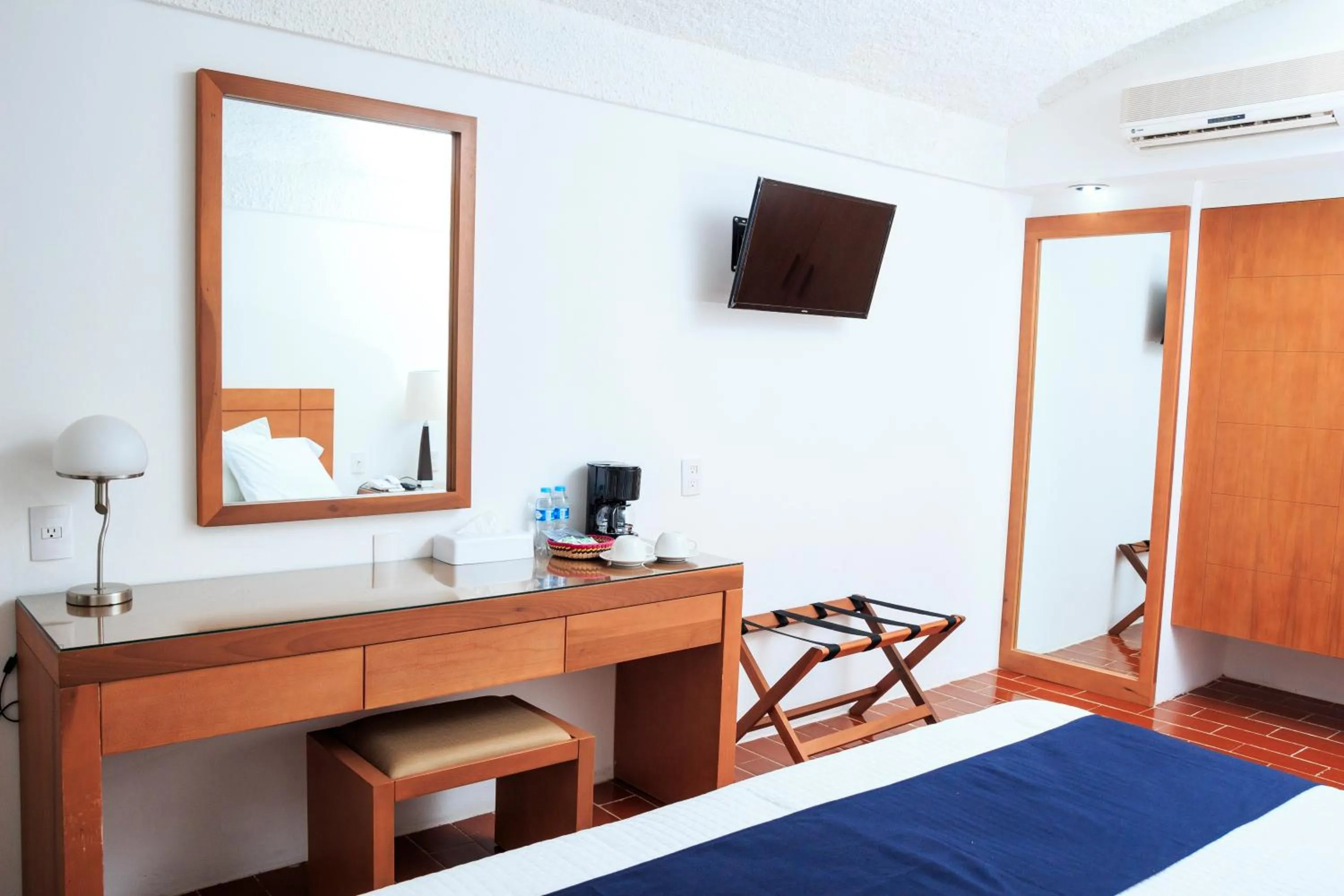 TV and multimedia, Bed in Hotel Calli