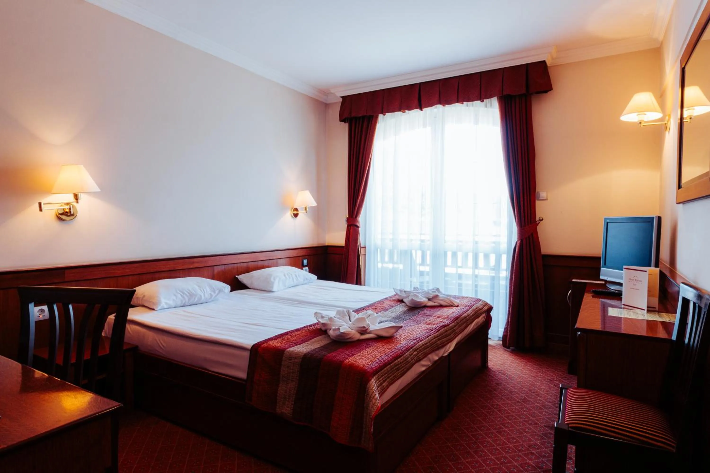 Bed in Hotel Ködmön