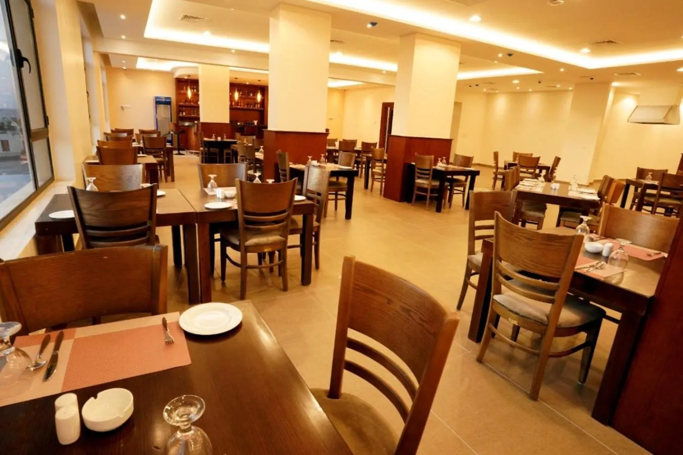 Restaurant/places to eat in Baity Boutique Hotel