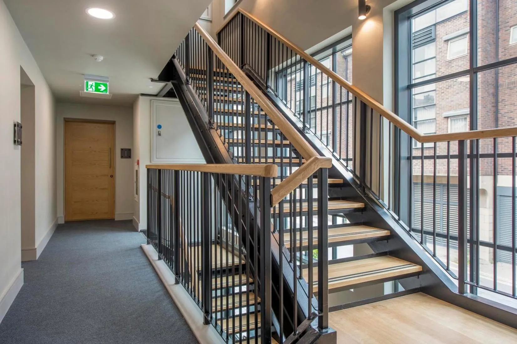 Lobby or reception in The Quadrant - The Palm Suite