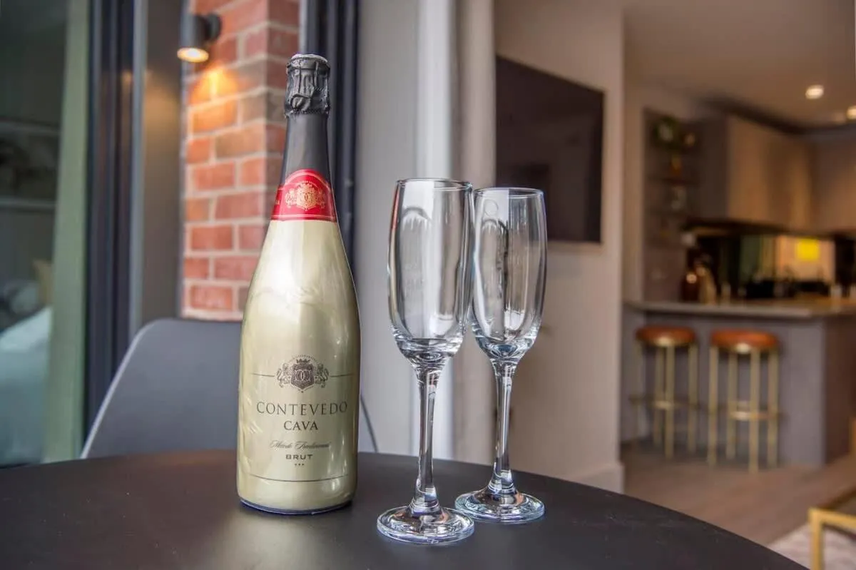 The Quadrant - The Palm Suite