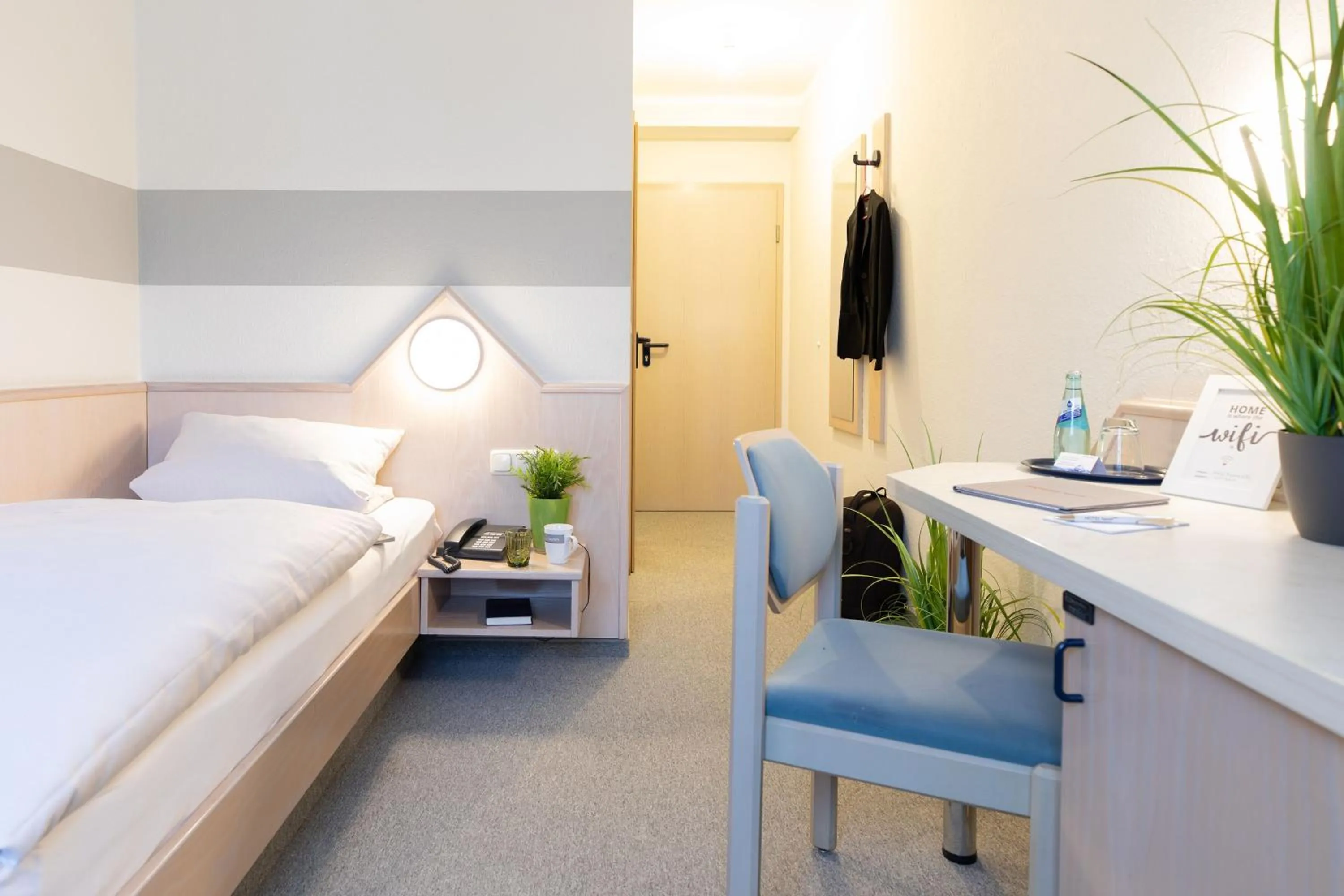 Photo of the whole room, Bed in Hotel Hamm