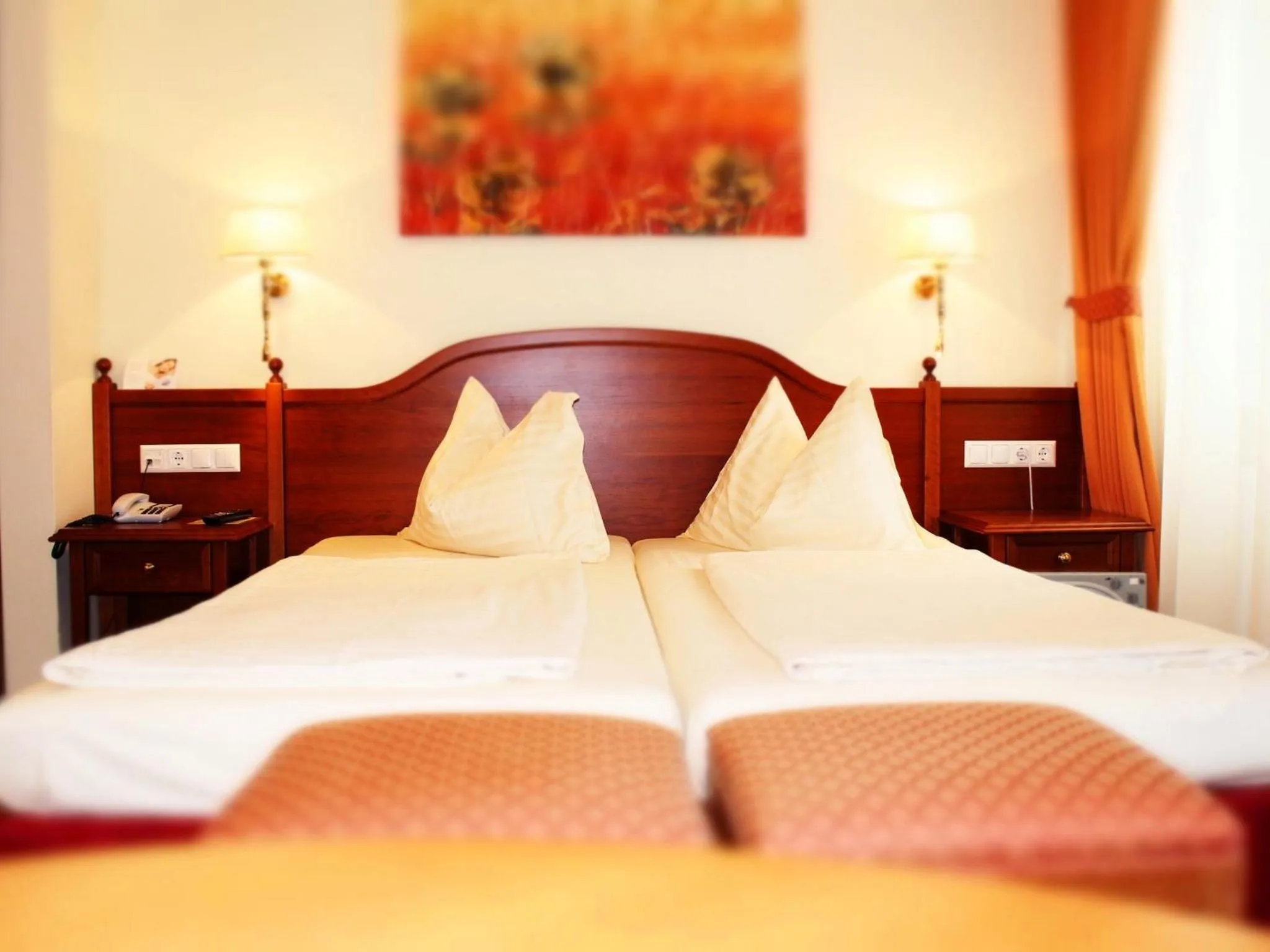 Bedroom, Bed in Altstadt Hotel Mosser