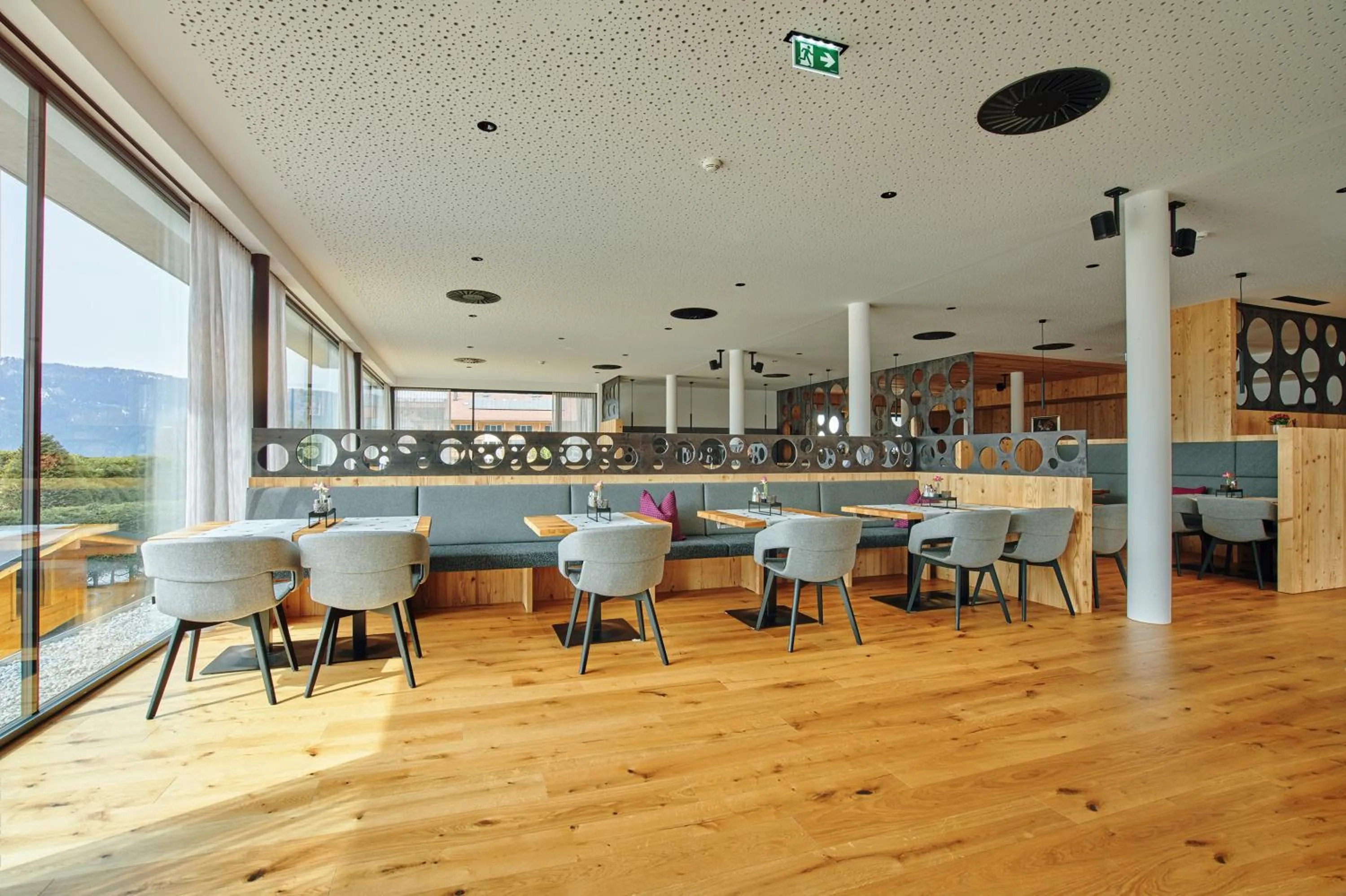 Restaurant/places to eat in Hotel Venetblick