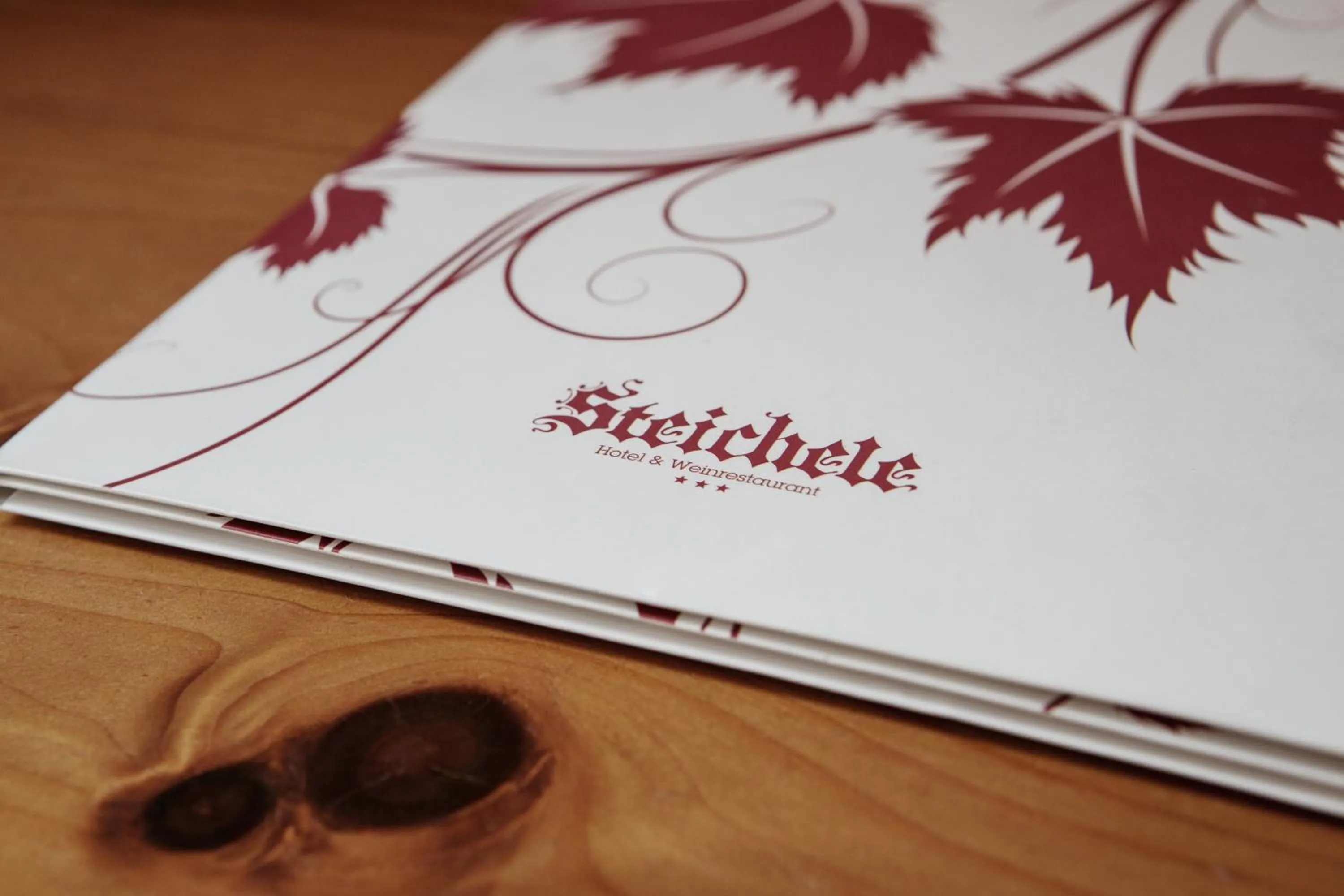 Logo/Certificate/Sign in Steichele Hotel & Weinrestaurant