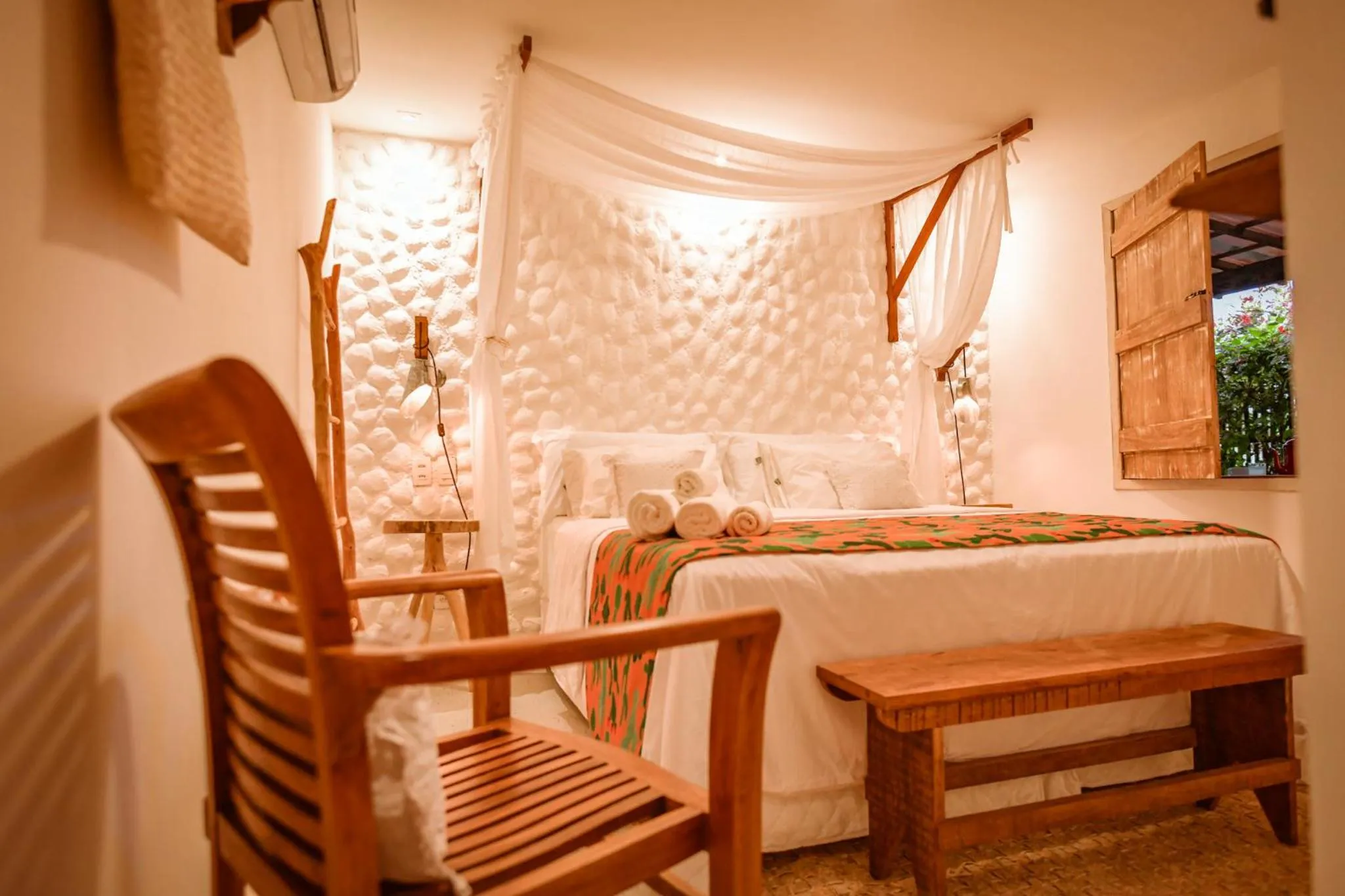 Decorative detail, Bed in EcoCharme Pousada Netuno