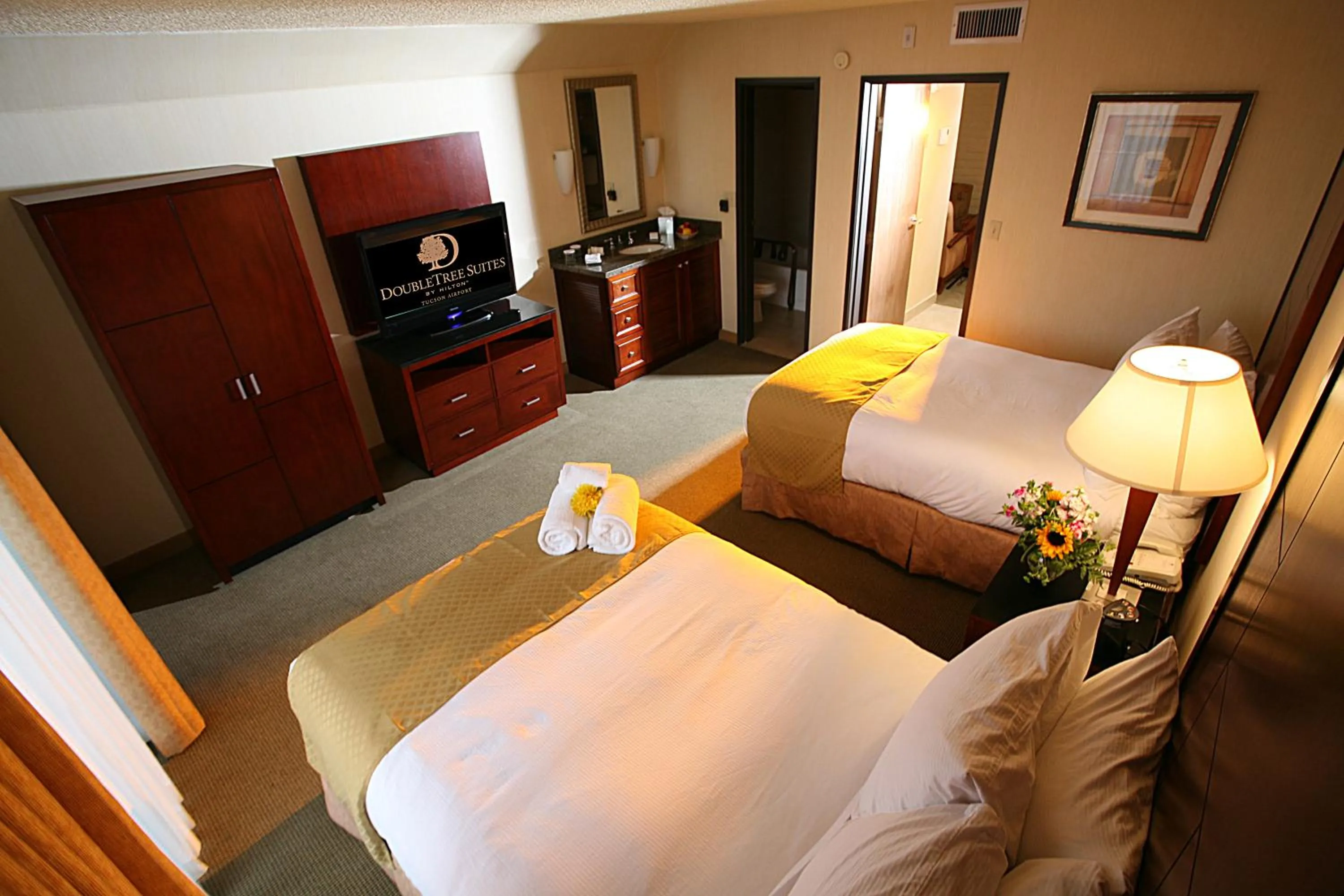Bed in DoubleTree Suites by Hilton Tucson Airport