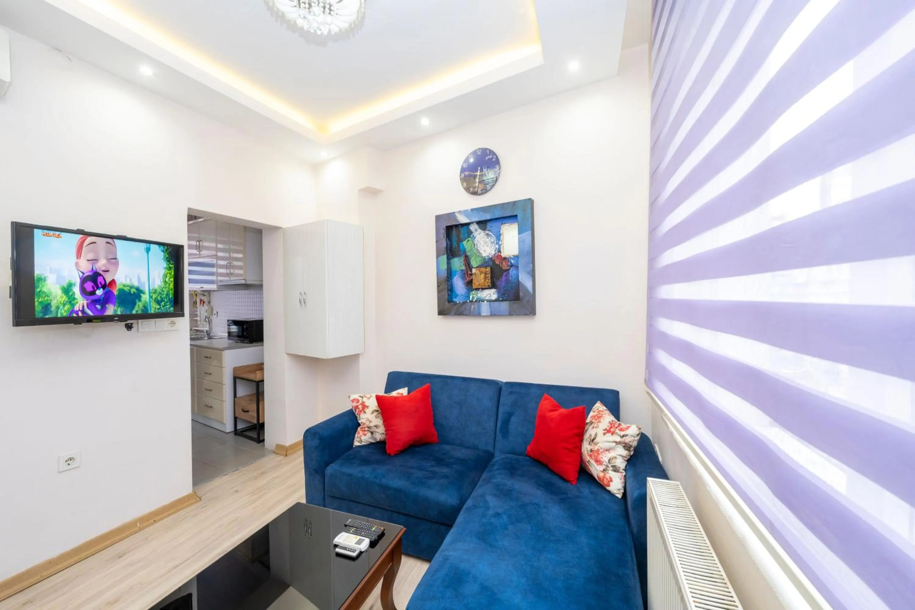 TV and multimedia in Taksim City Suites