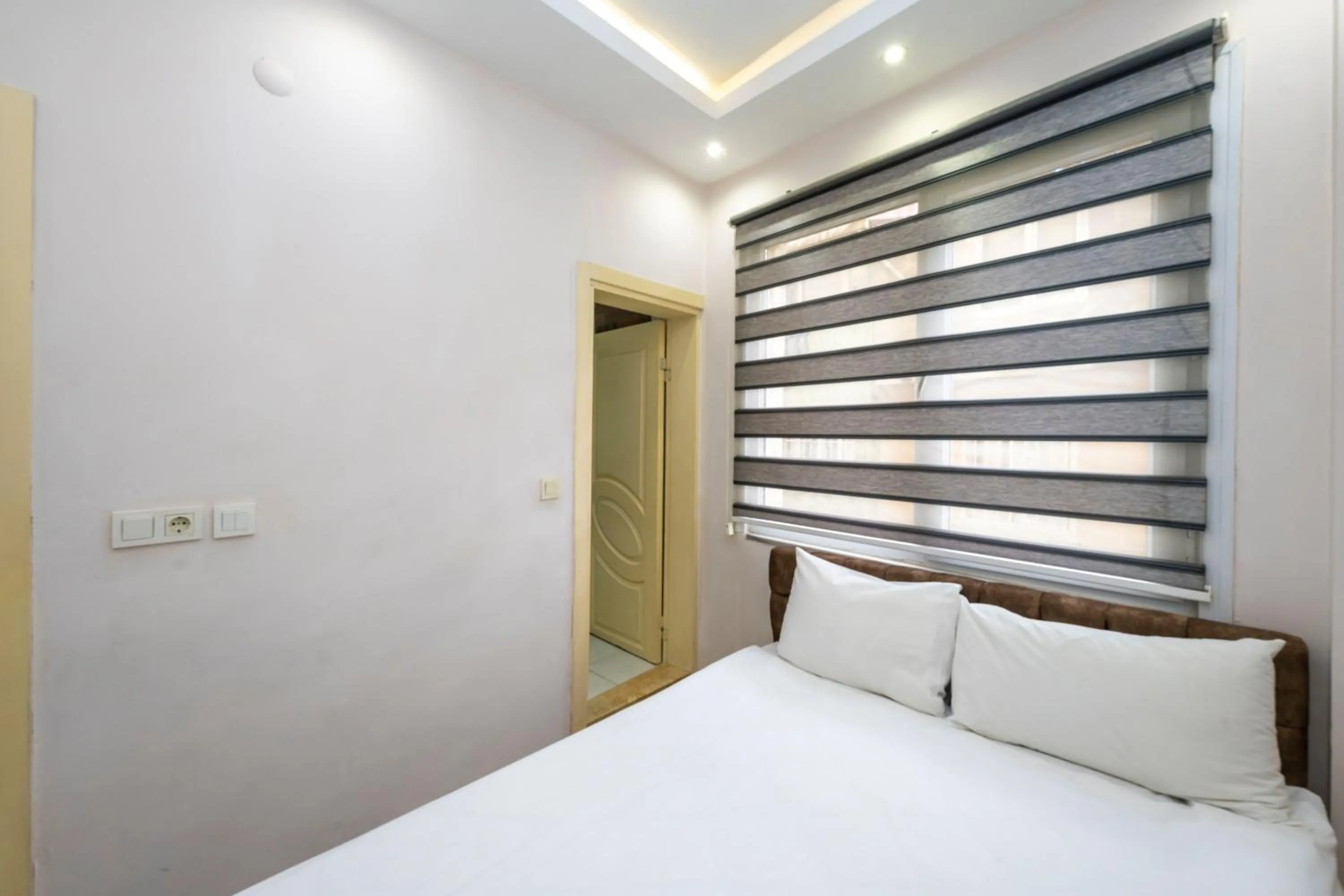 Photo of the whole room in Taksim City Suites