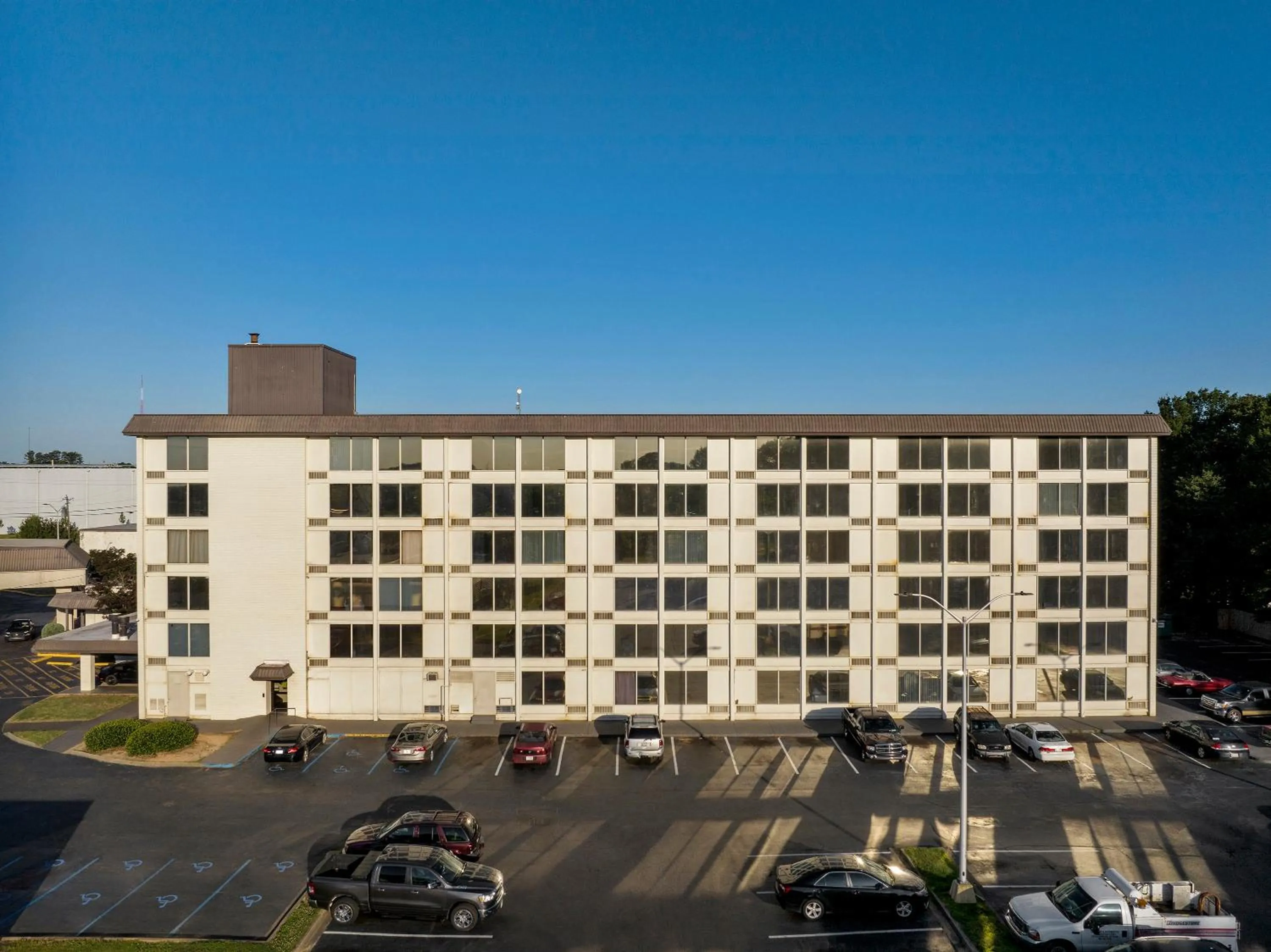 Property building in USA Economy Lodge