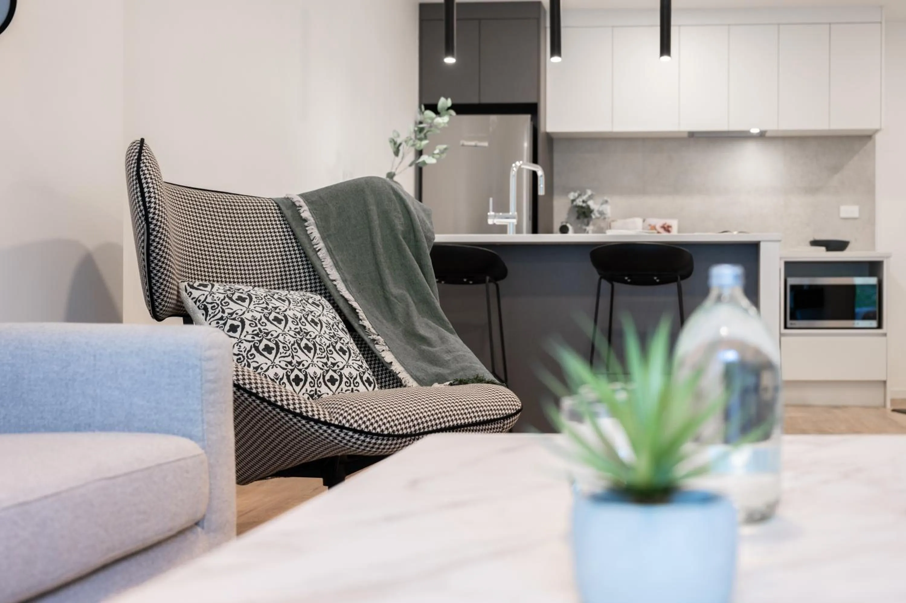 Seating area in Sunrise Garden Suites