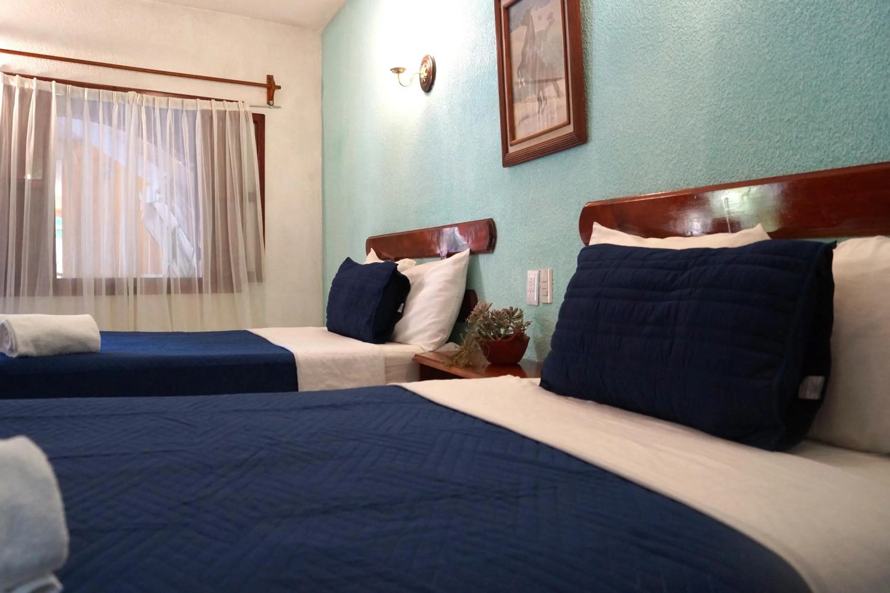 Photo of the whole room, Bed in Hotel HF Hacienda San Francisco