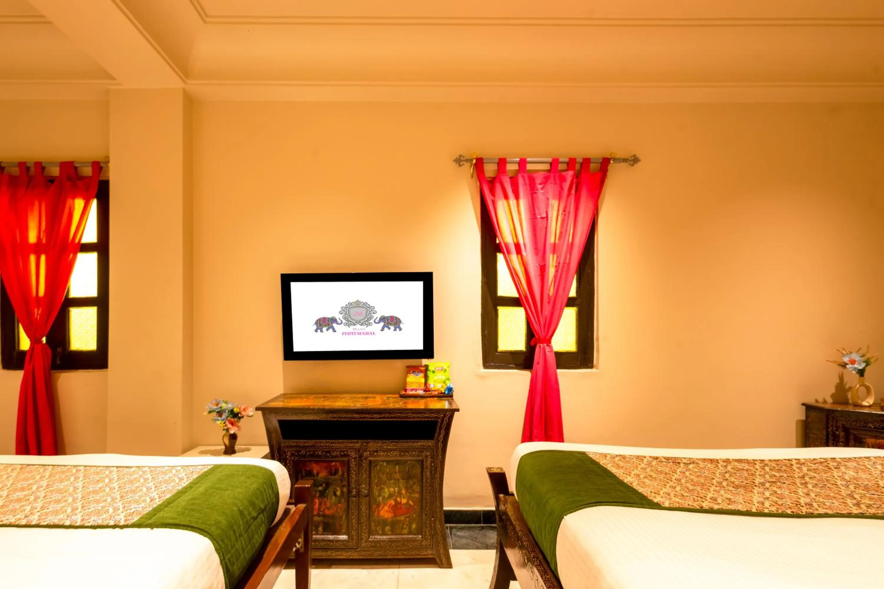 Bedroom, Bed in Jyoti Mahal - A Royal Heritage Hotel - Award Winning Hotel - Close to Connaught Place