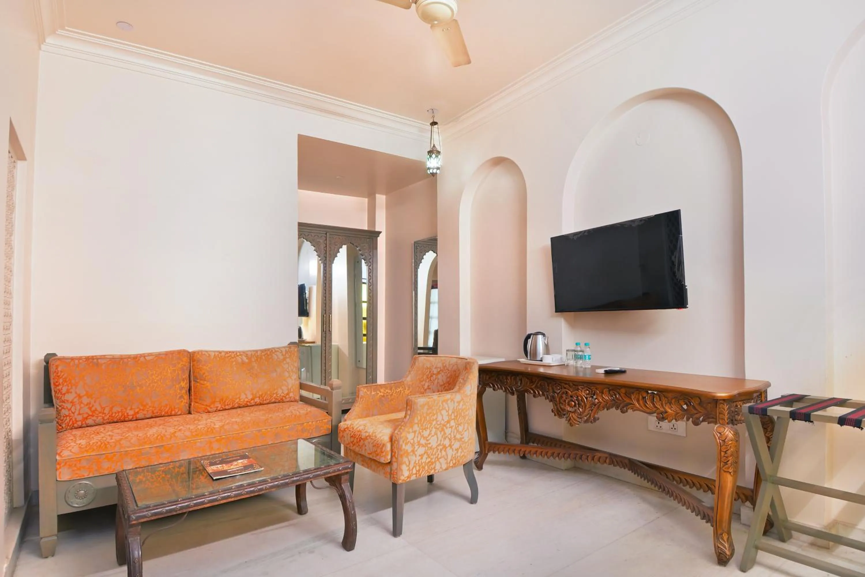 TV and multimedia in Jyoti Mahal - A Royal Heritage Hotel - Award Winning Hotel - Close to Connaught Place