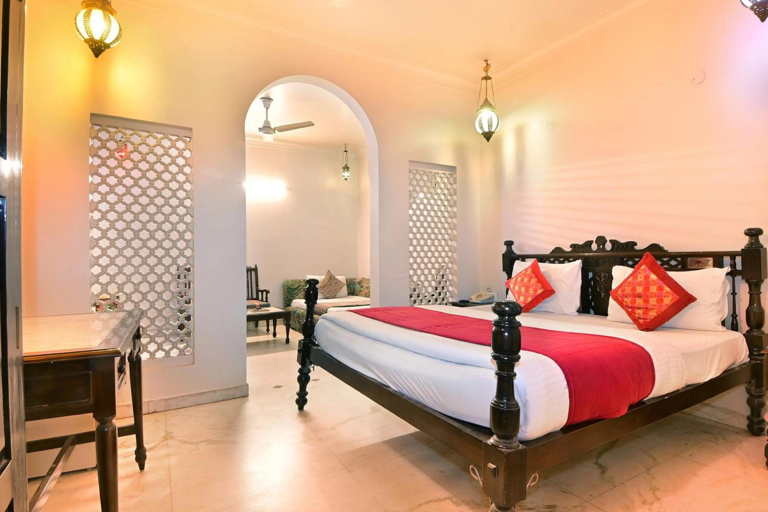 Bedroom, Bed in Jyoti Mahal - A Royal Heritage Hotel - Award Winning Hotel - Close to Connaught Place