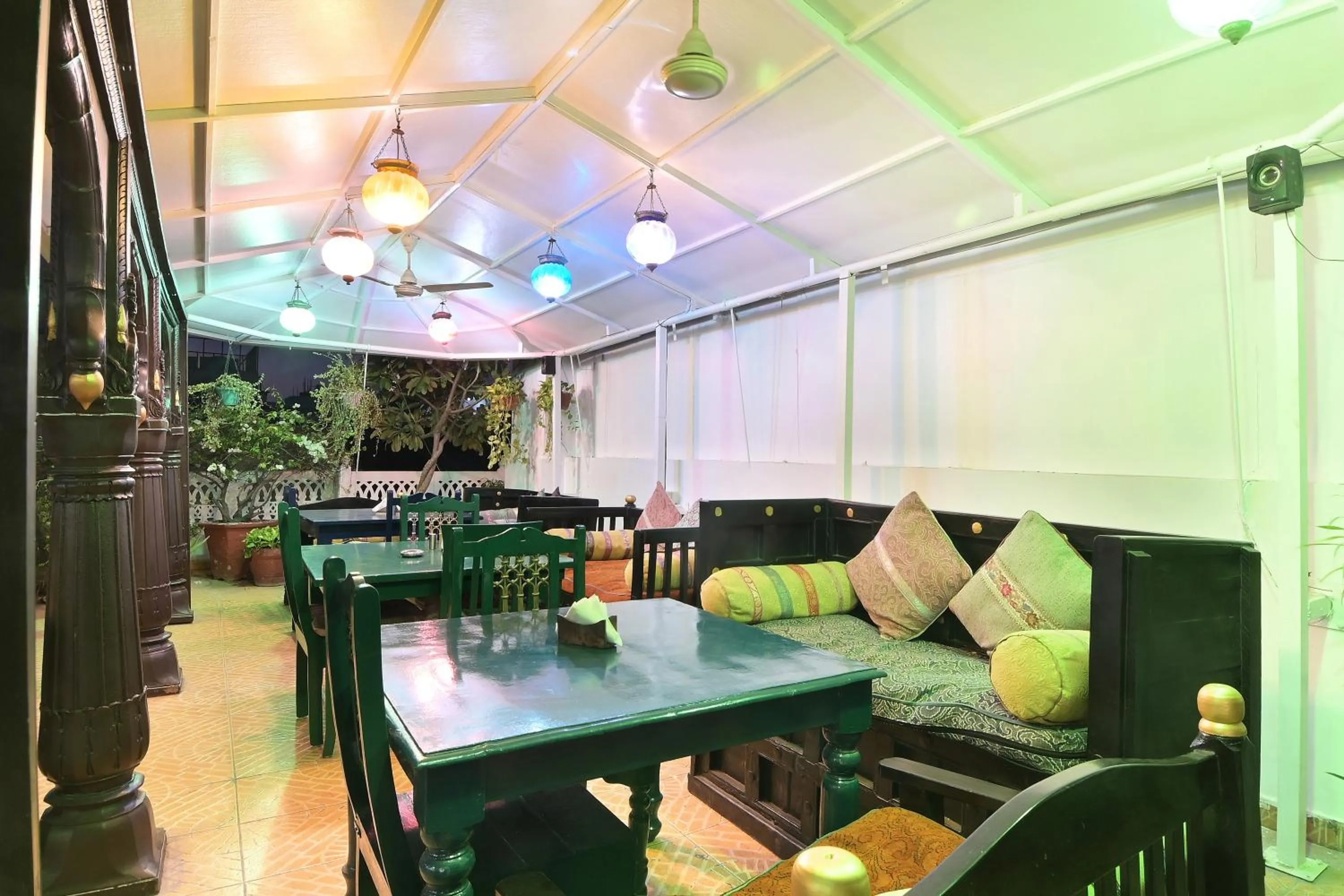 Restaurant/places to eat in Jyoti Mahal - A Royal Heritage Hotel - Award Winning Hotel - Close to Connaught Place