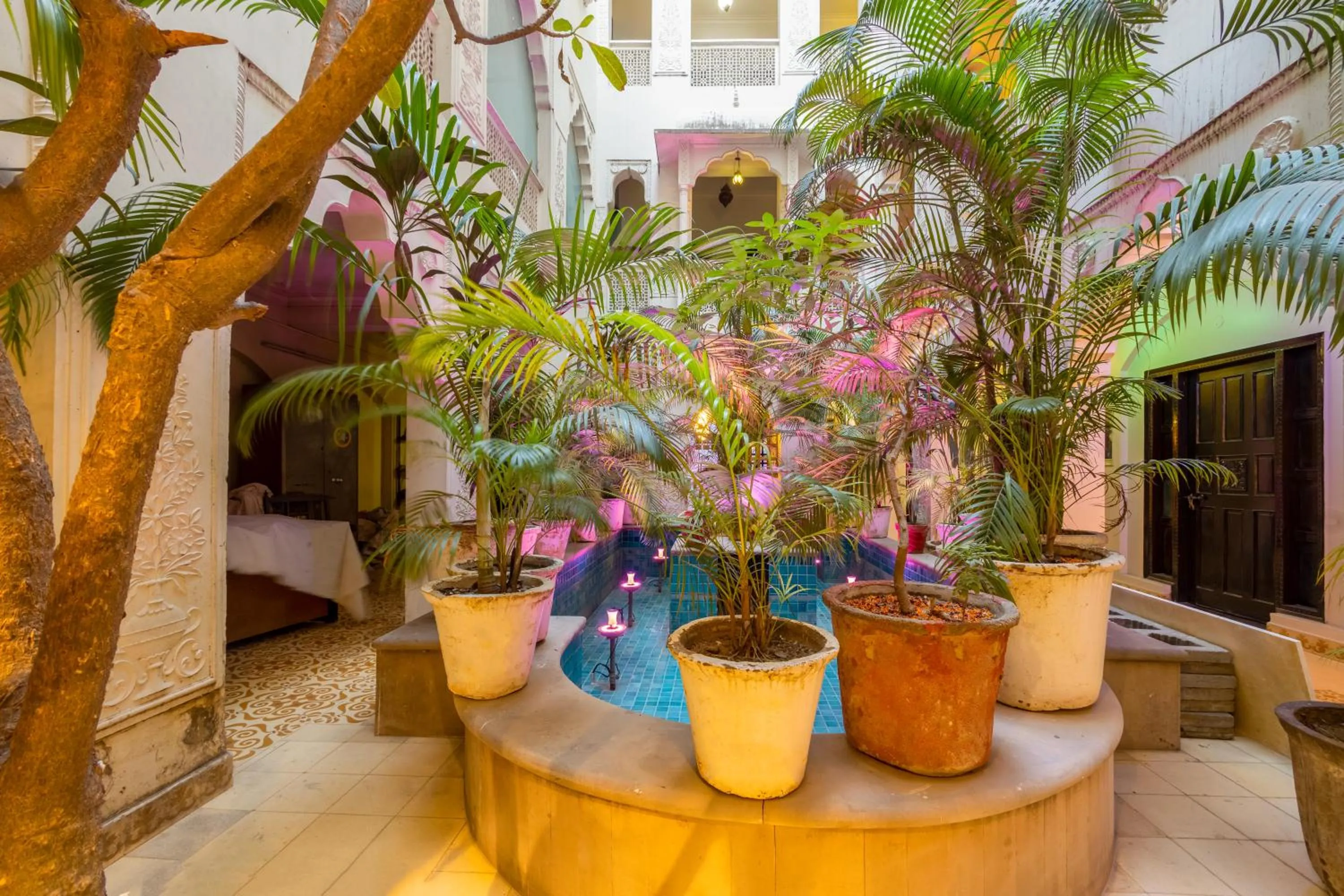 Property building in Jyoti Mahal - A Royal Heritage Hotel - Award Winning Hotel - Close to Connaught Place