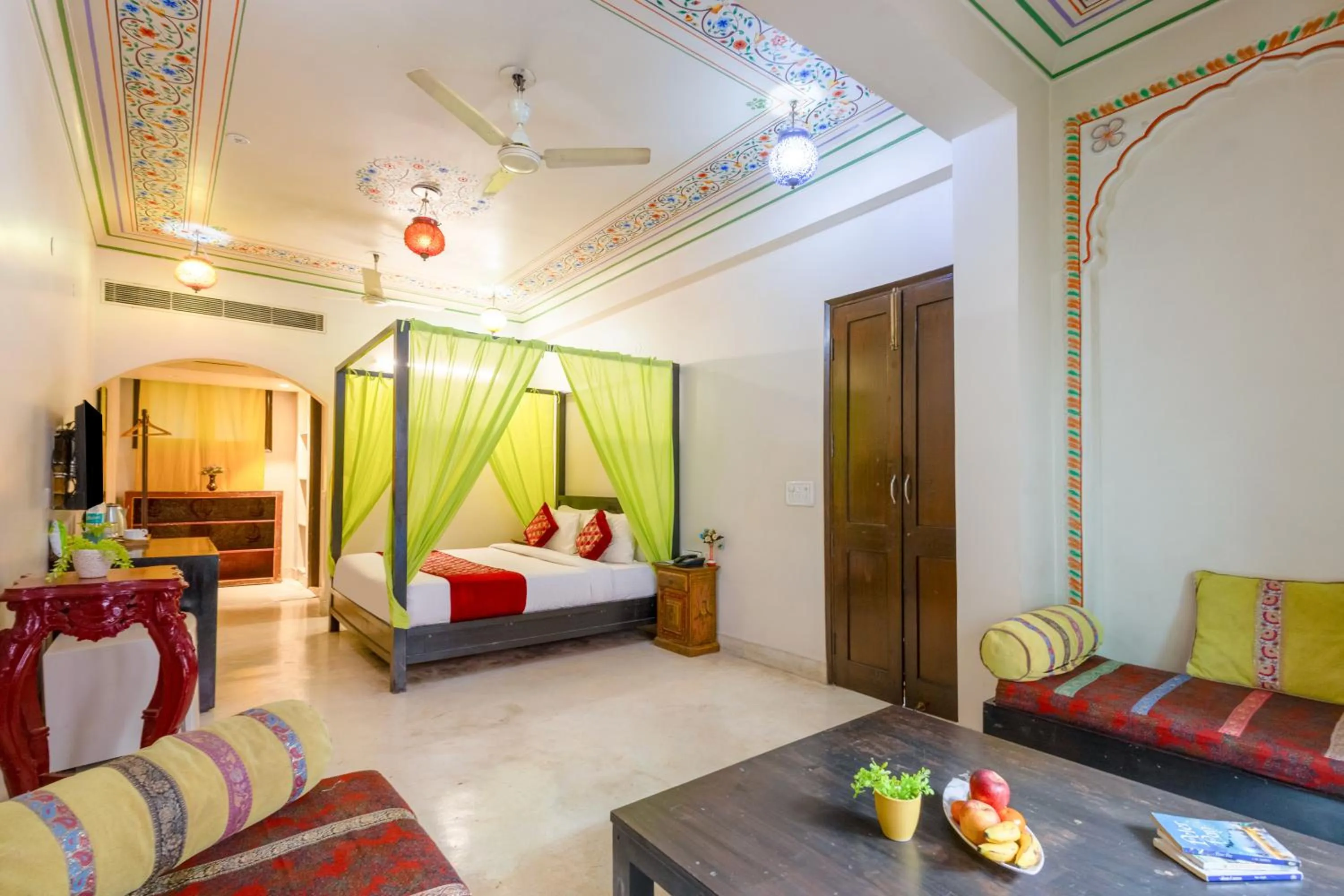 Bedroom, Bed in Jyoti Mahal - A Royal Heritage Hotel - Award Winning Hotel - Close to Connaught Place