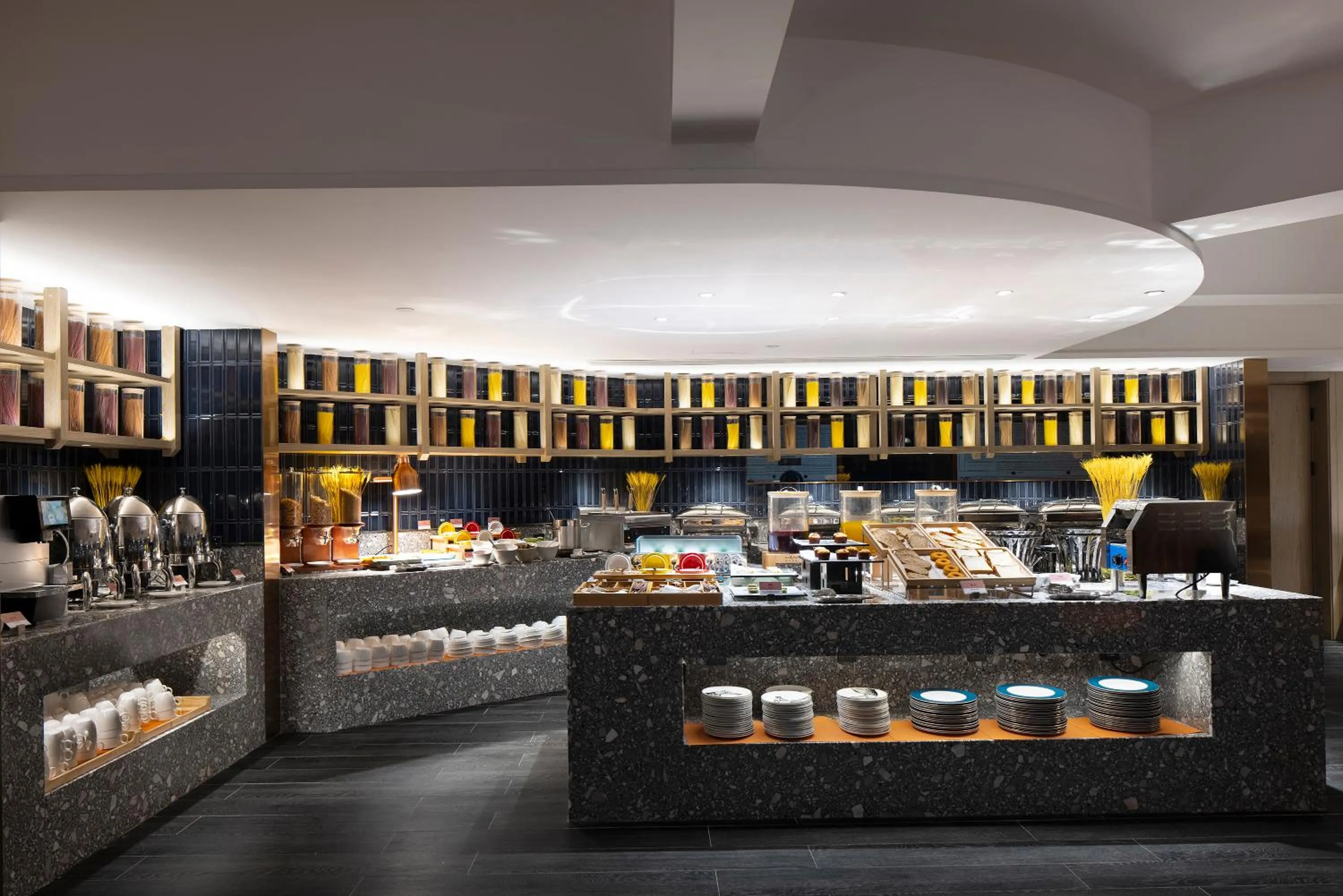 Restaurant/places to eat in Arthur Hotel Canton Tower Guangzhou