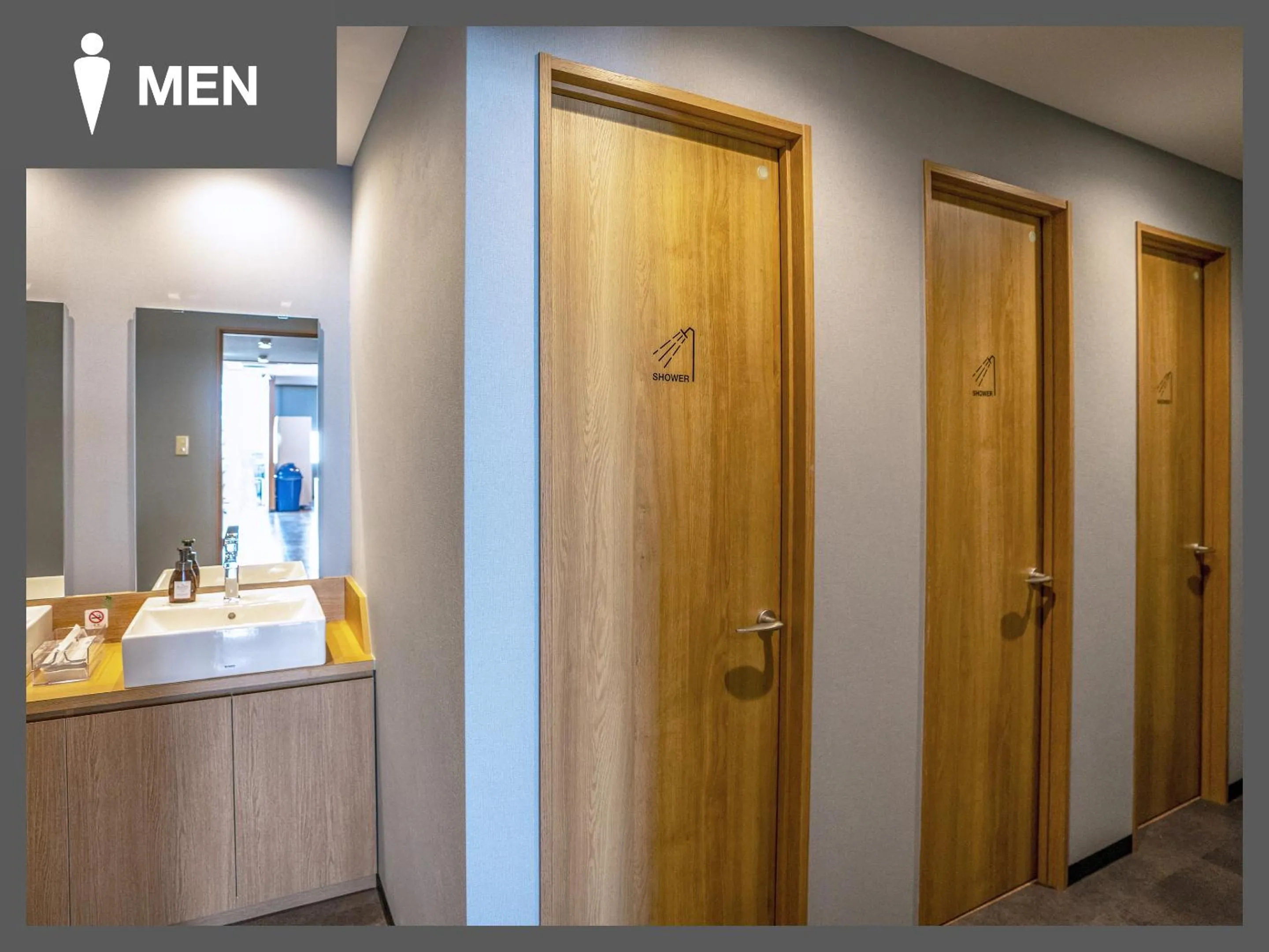 Shower in R9 Hostel Tochigi Ekimae - Male Only