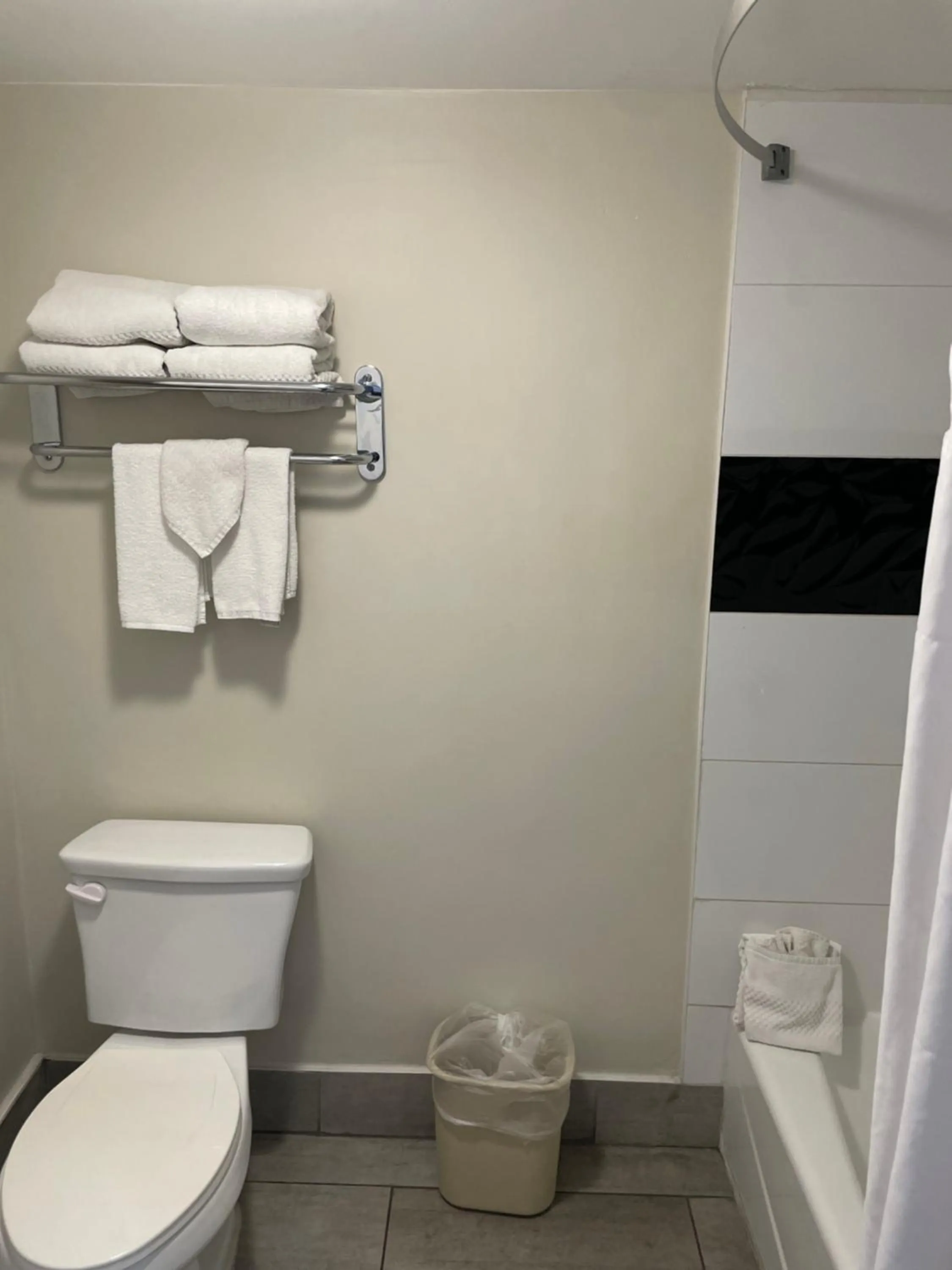 Bathroom in Quality Inn & Suites Goodyear - Phoenix West