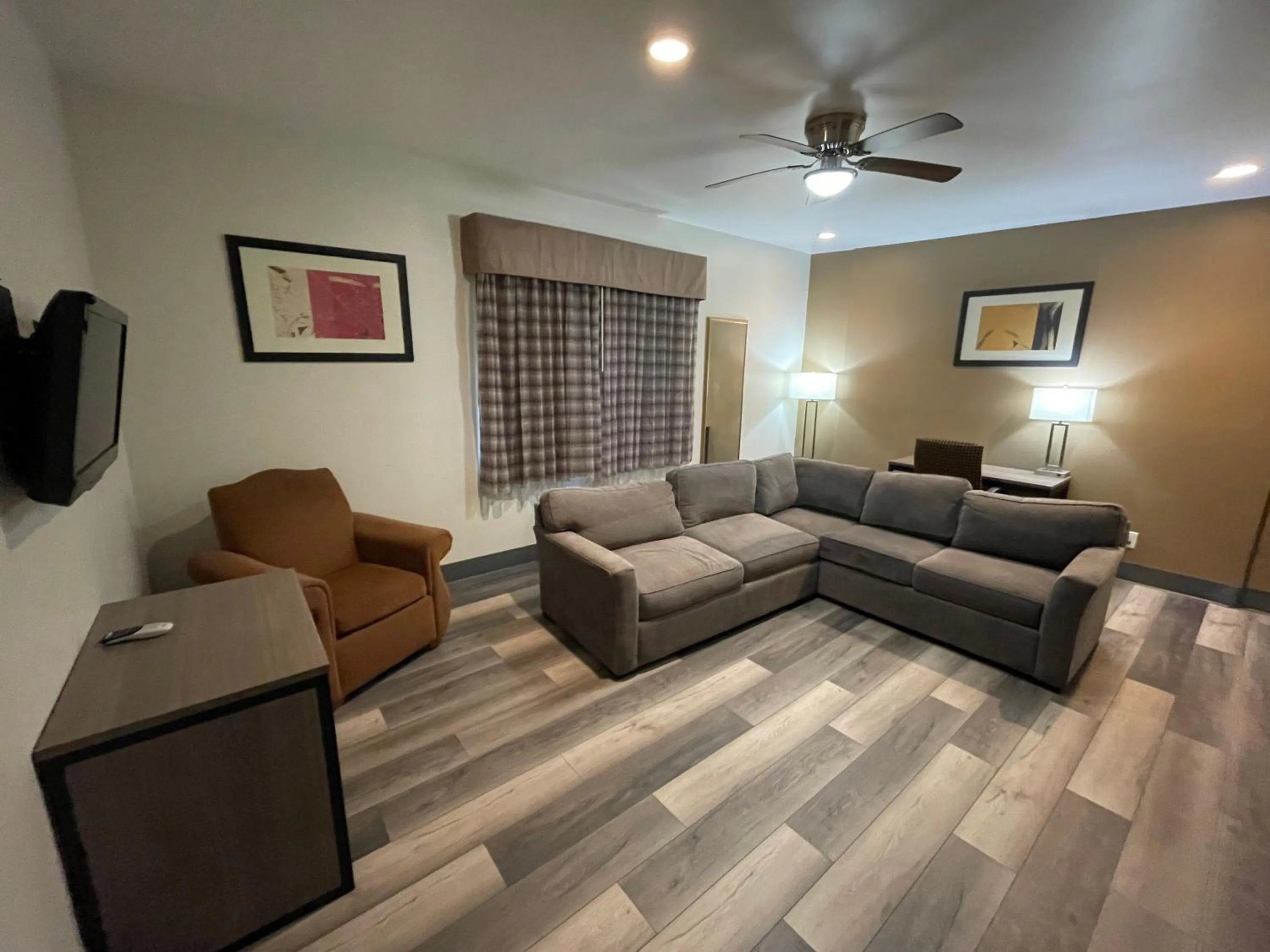 Living room in Quality Inn & Suites Goodyear - Phoenix West