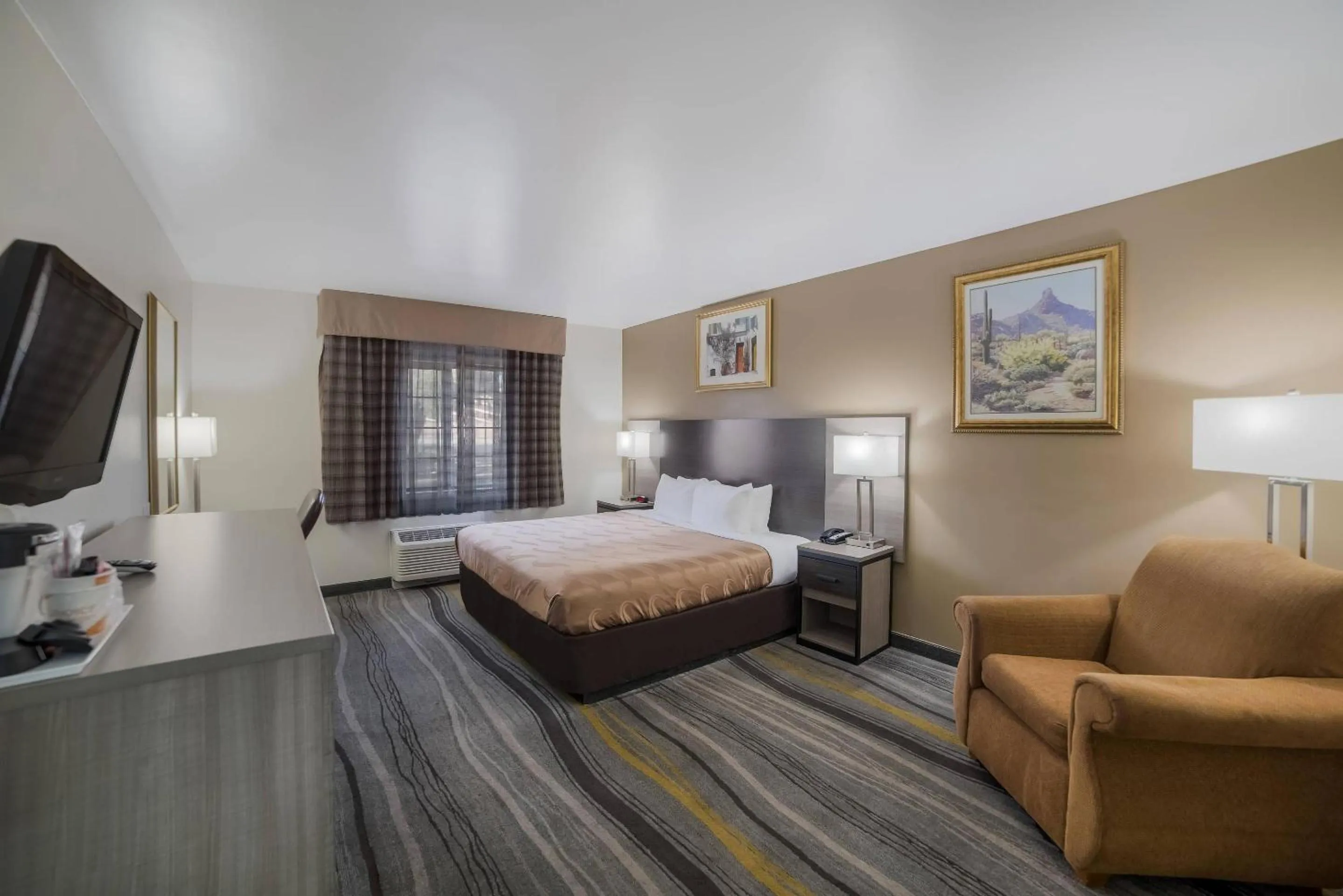 Bedroom, Bed in Quality Inn & Suites Goodyear - Phoenix West