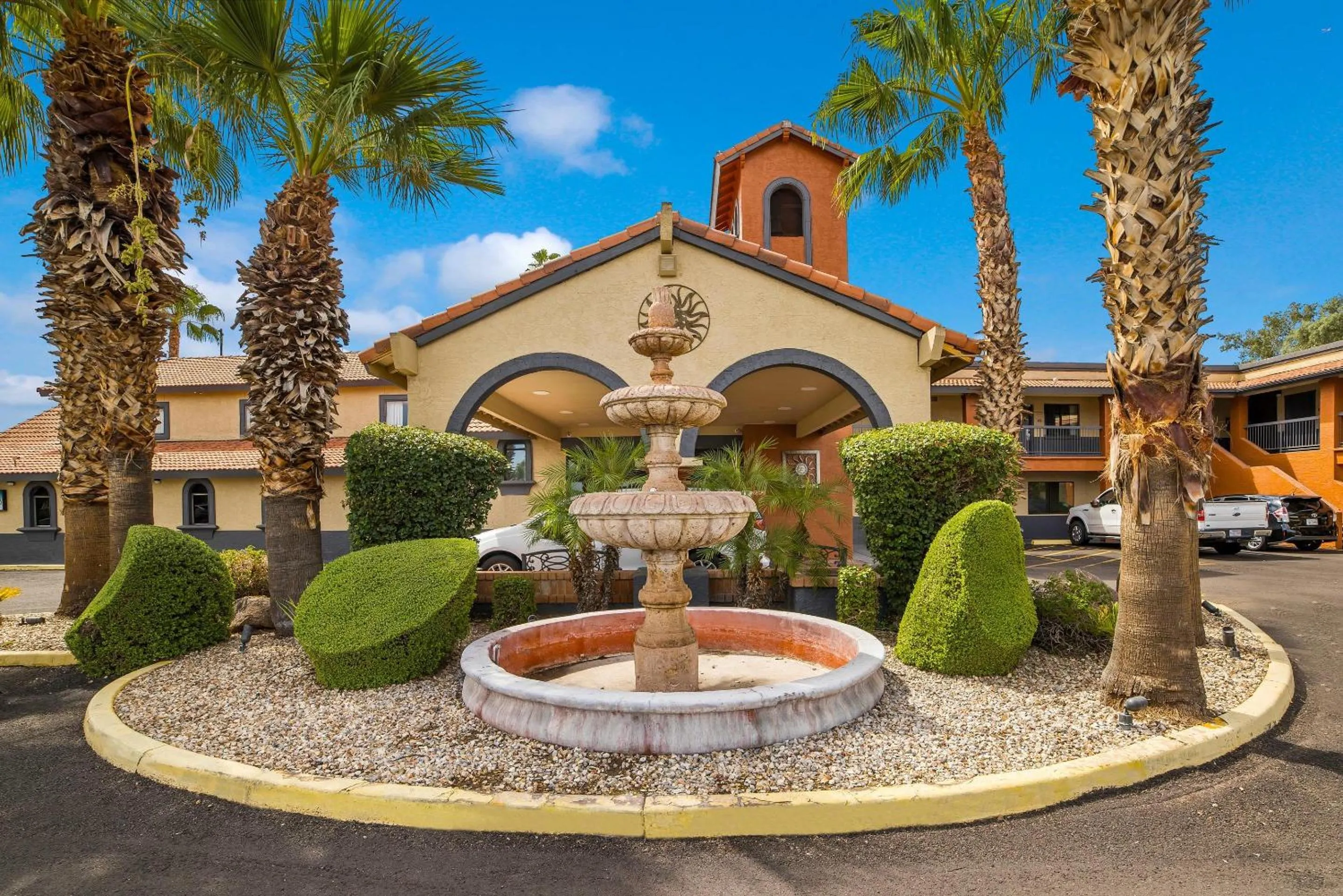 Property building in Quality Inn & Suites Goodyear - Phoenix West