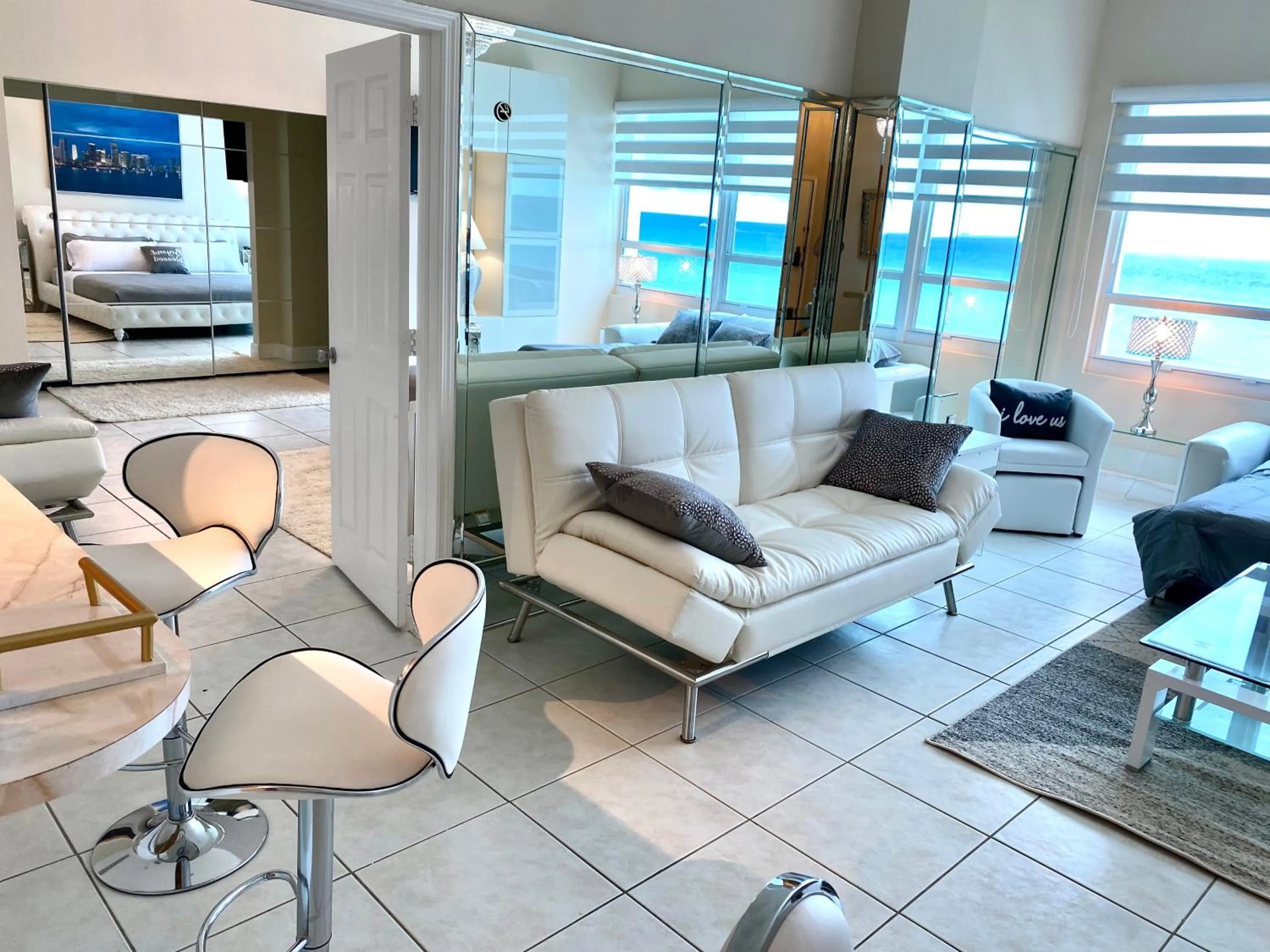Living room in Castle Beach Resort Condo - Panoramic Large Penthouse or Deluxe 1 BR Direct Ocean View and beach access- Updated-Free parking-