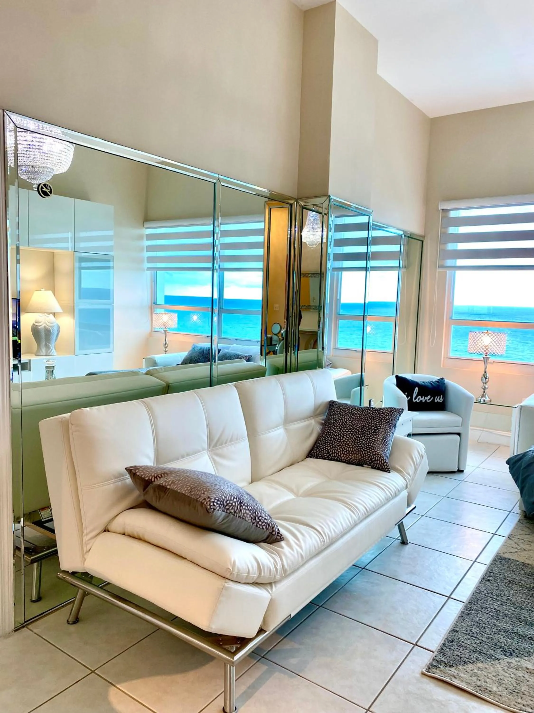 Living room in Castle Beach Resort Condo - Panoramic Large Penthouse or Deluxe 1 BR Direct Ocean View and beach access- Updated-Free parking-
