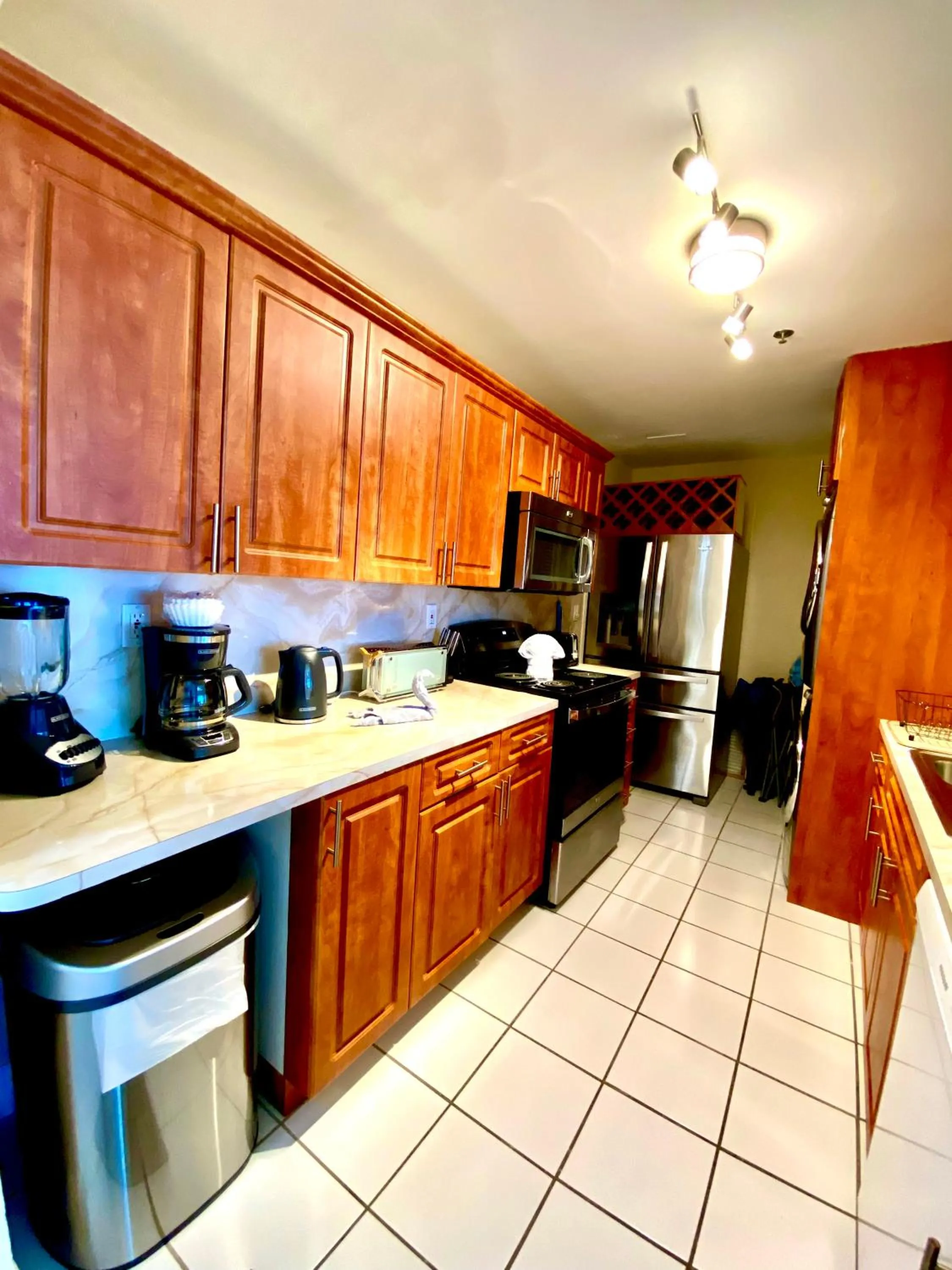 Coffee/tea facilities in Castle Beach Resort Condo - Panoramic Large Penthouse or Deluxe 1 BR Direct Ocean View and beach access- Updated-Free parking-