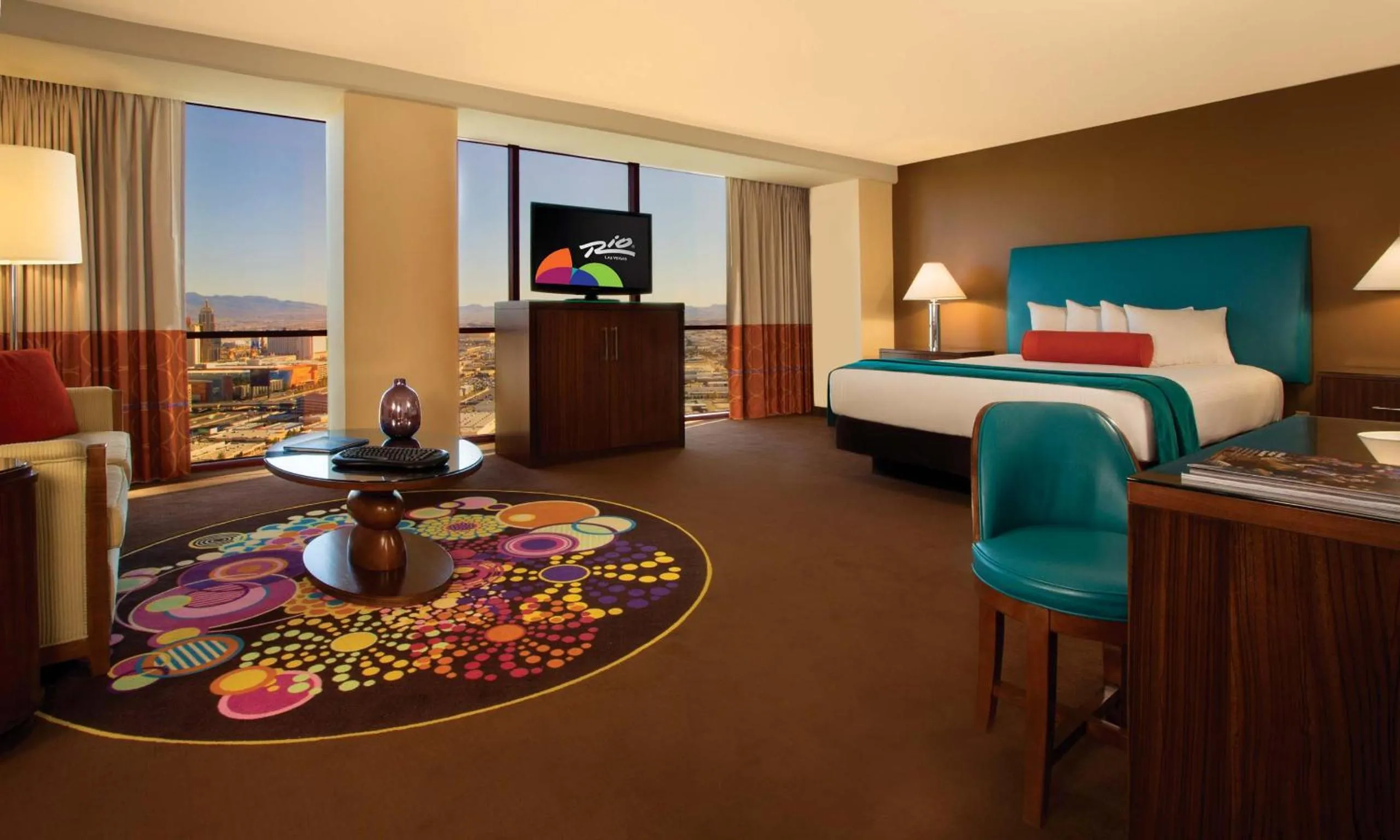 Day, Bed in Rio Hotel & Casino, a Destination by Hyatt Hotel
