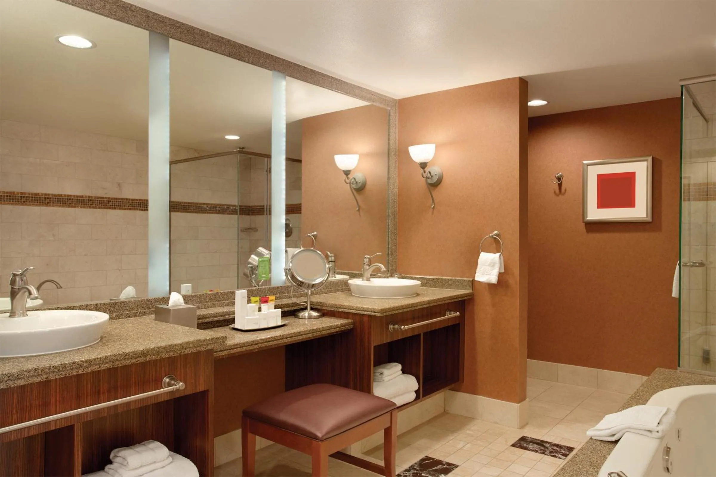 Shower in Rio Hotel & Casino, a Destination by Hyatt Hotel