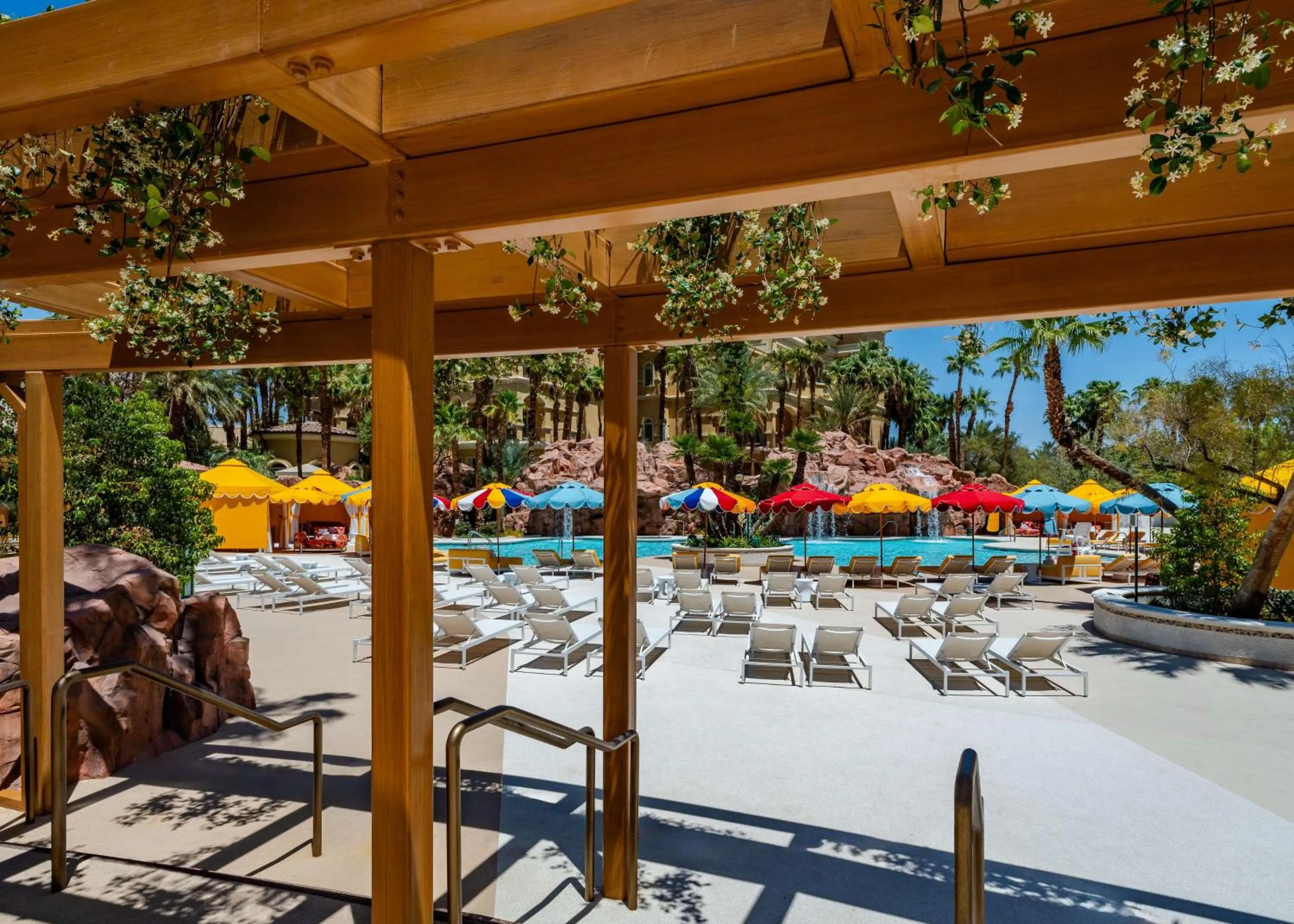 Swimming pool in Rio Hotel & Casino, a Destination by Hyatt Hotel