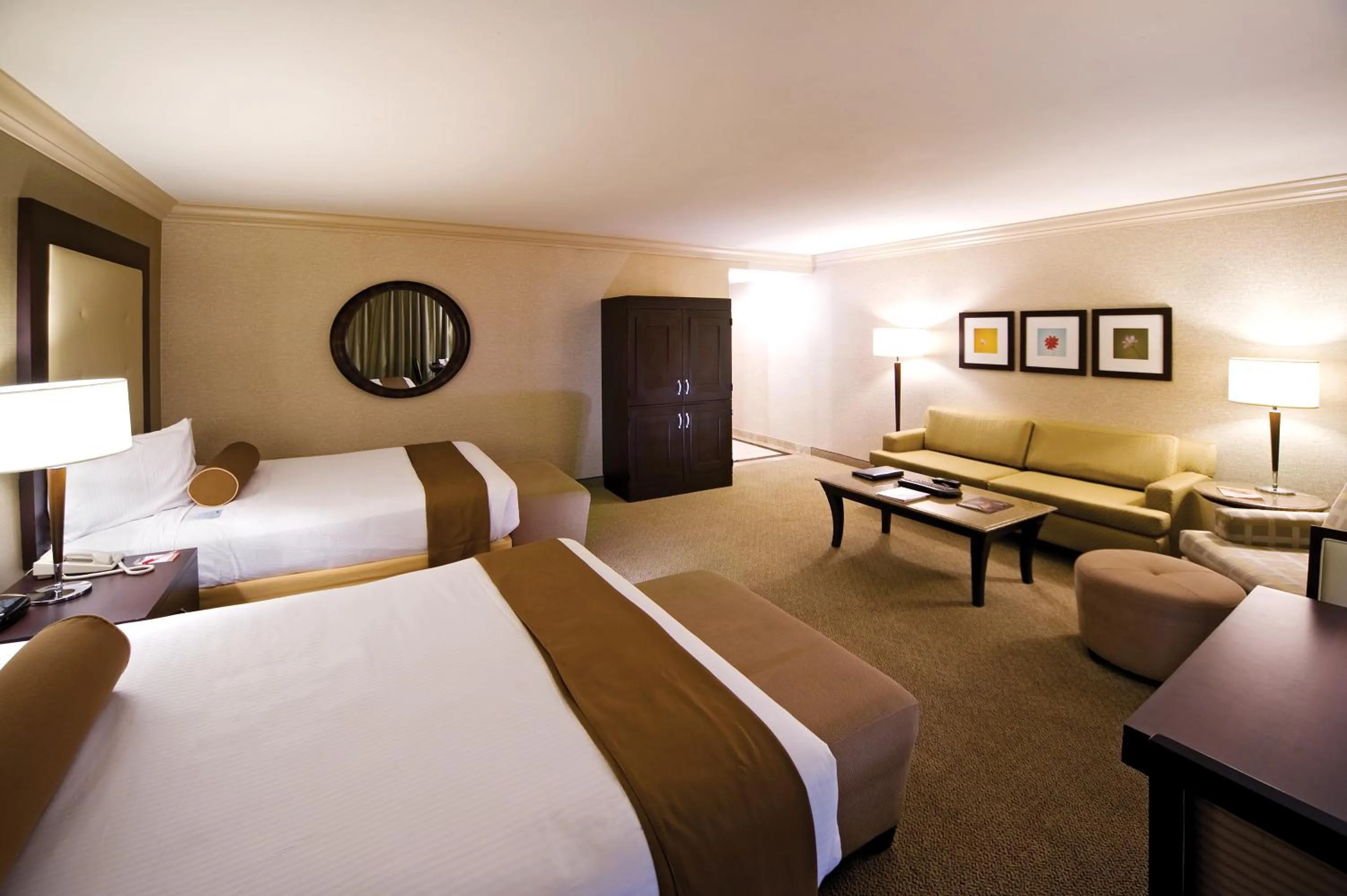 Seating area, Bed in Rio Hotel & Casino, a Destination by Hyatt Hotel