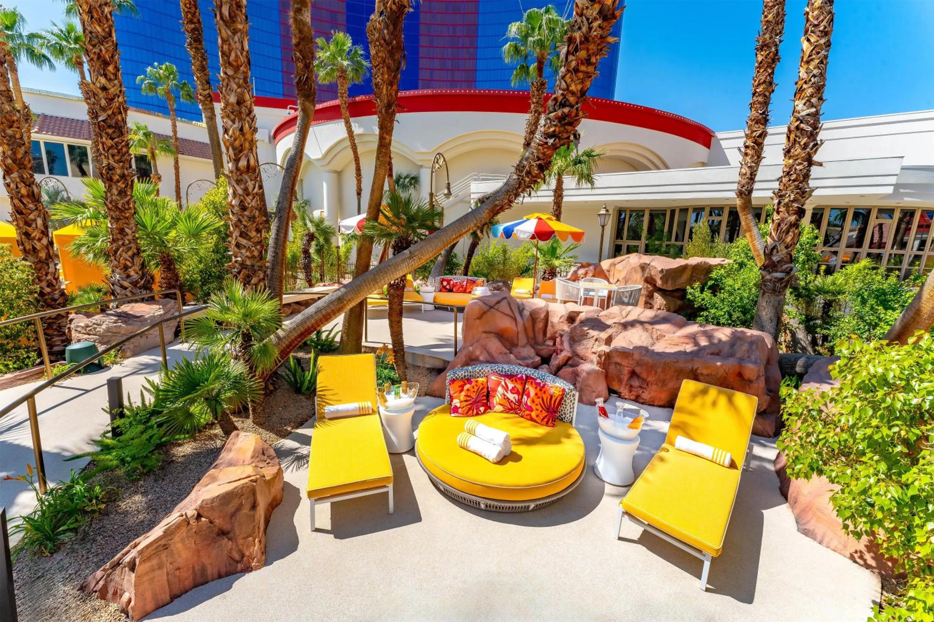 Swimming pool in Rio Hotel & Casino, a Destination by Hyatt Hotel