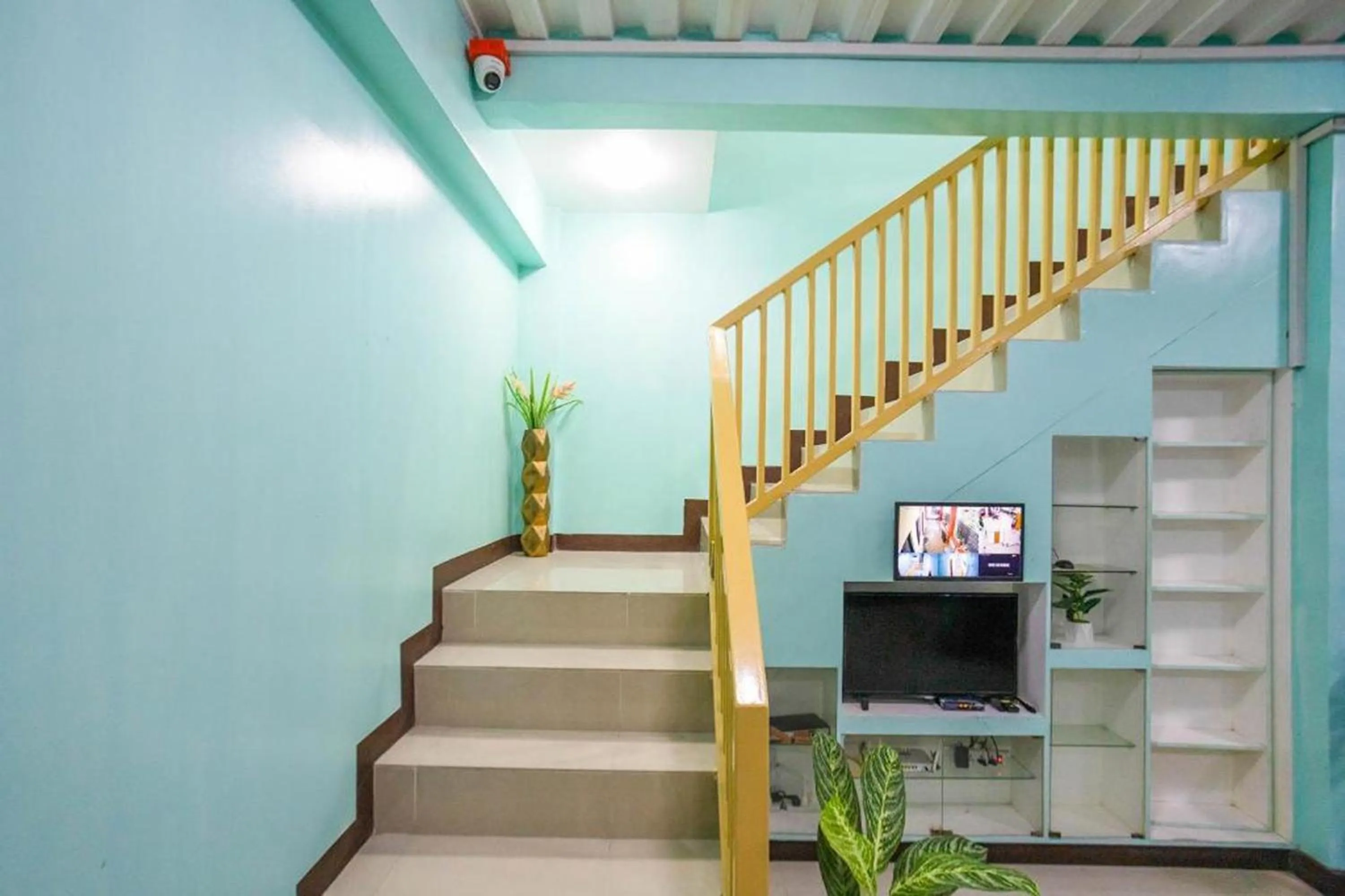 Property building in OYO 805 La Belladoza