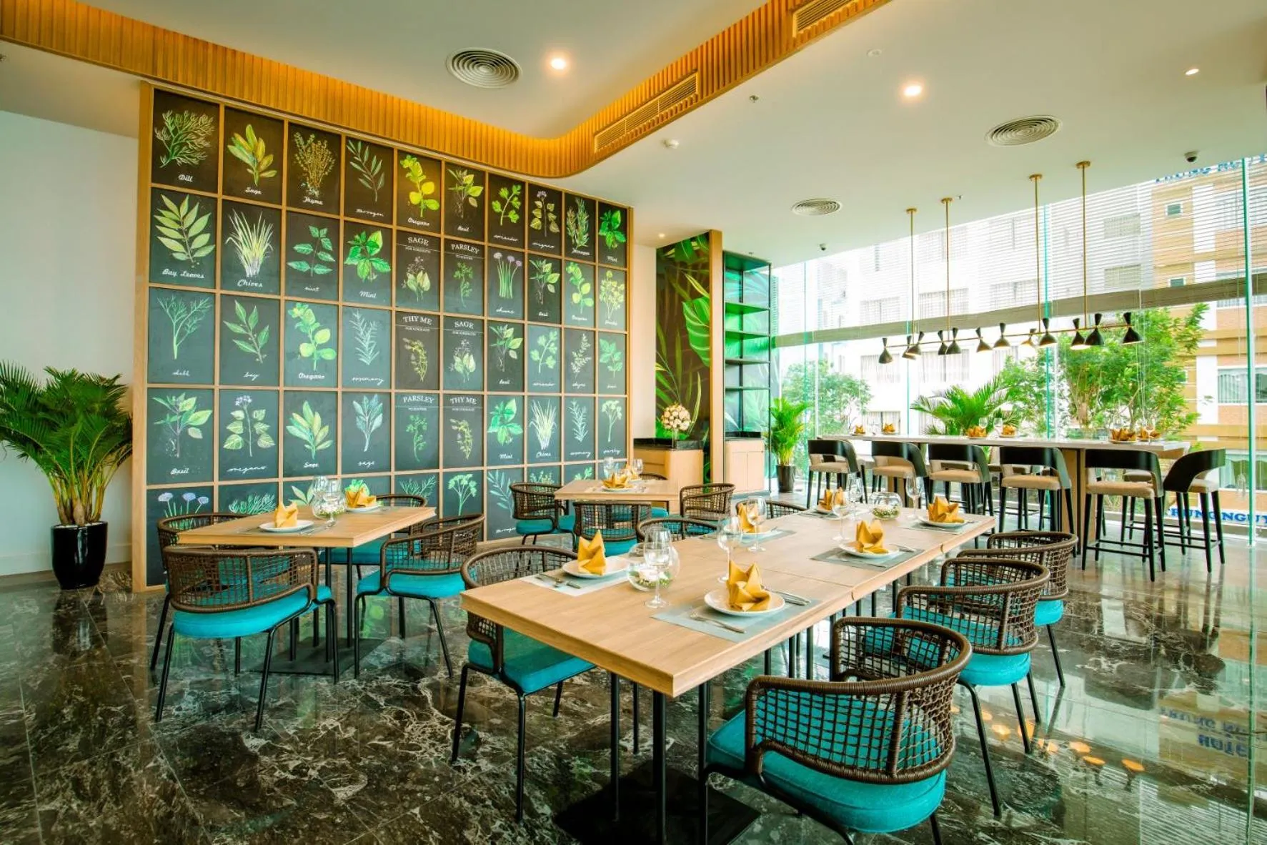 Restaurant/places to eat in FLC City Hotel Beach Quy Nhon
