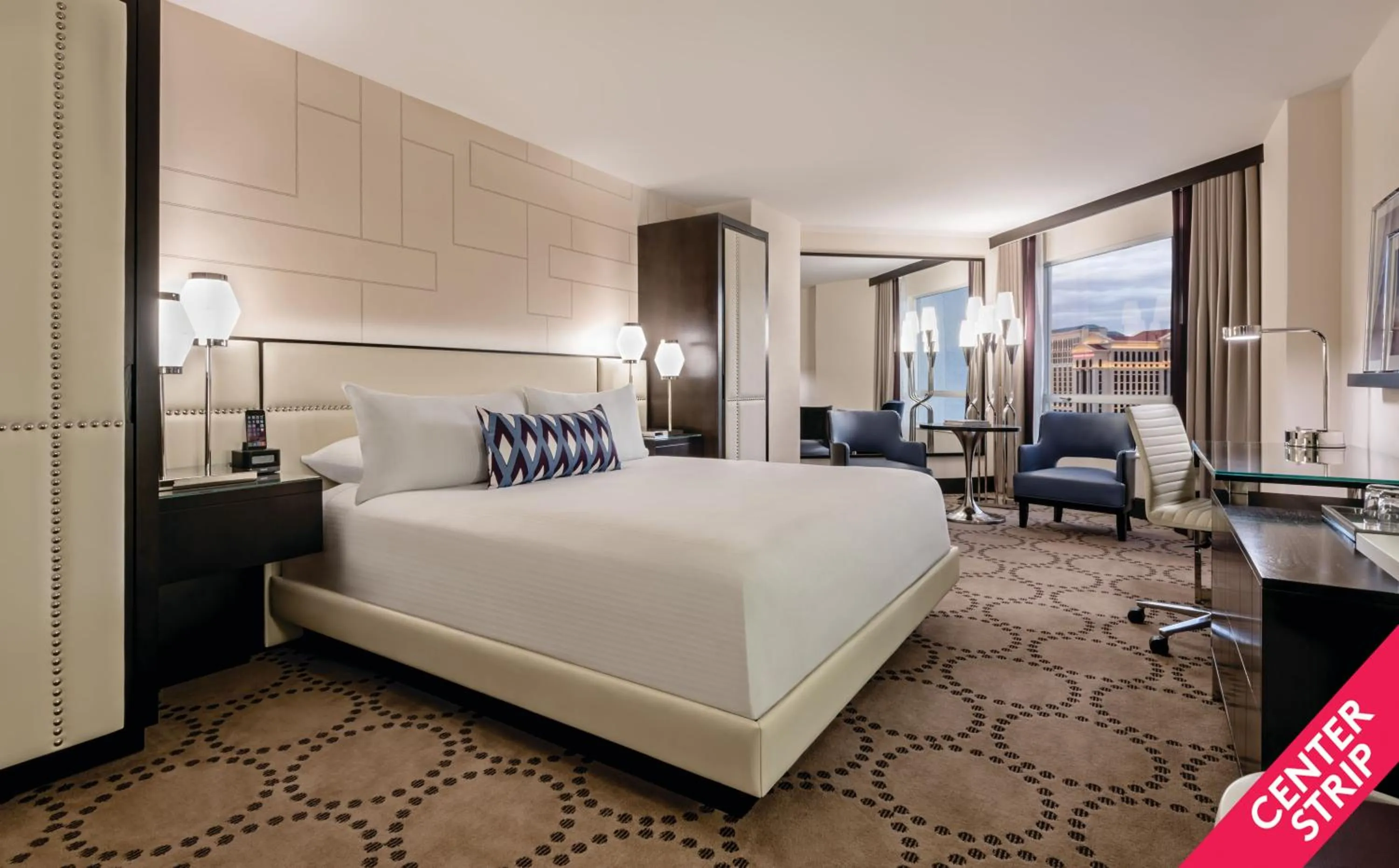 Bed in Harrah's Las Vegas, A Caesars Destination