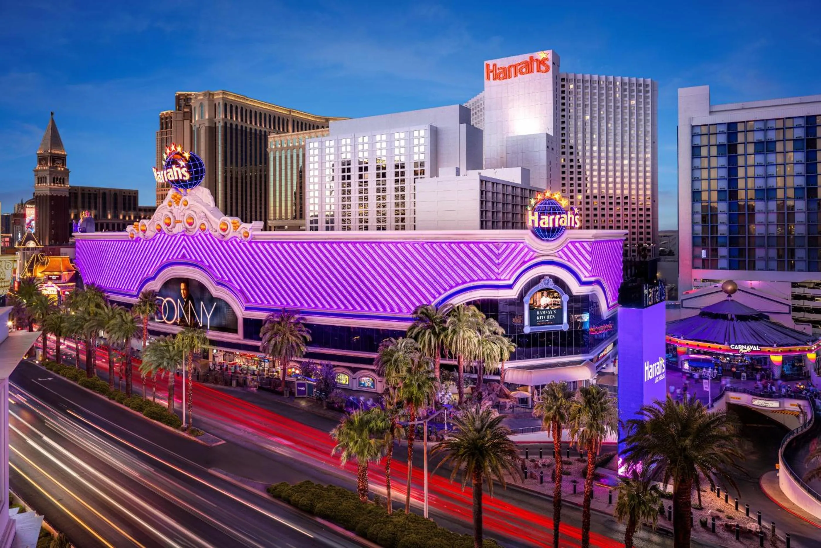 Property building in Harrah's Las Vegas, A Caesars Destination