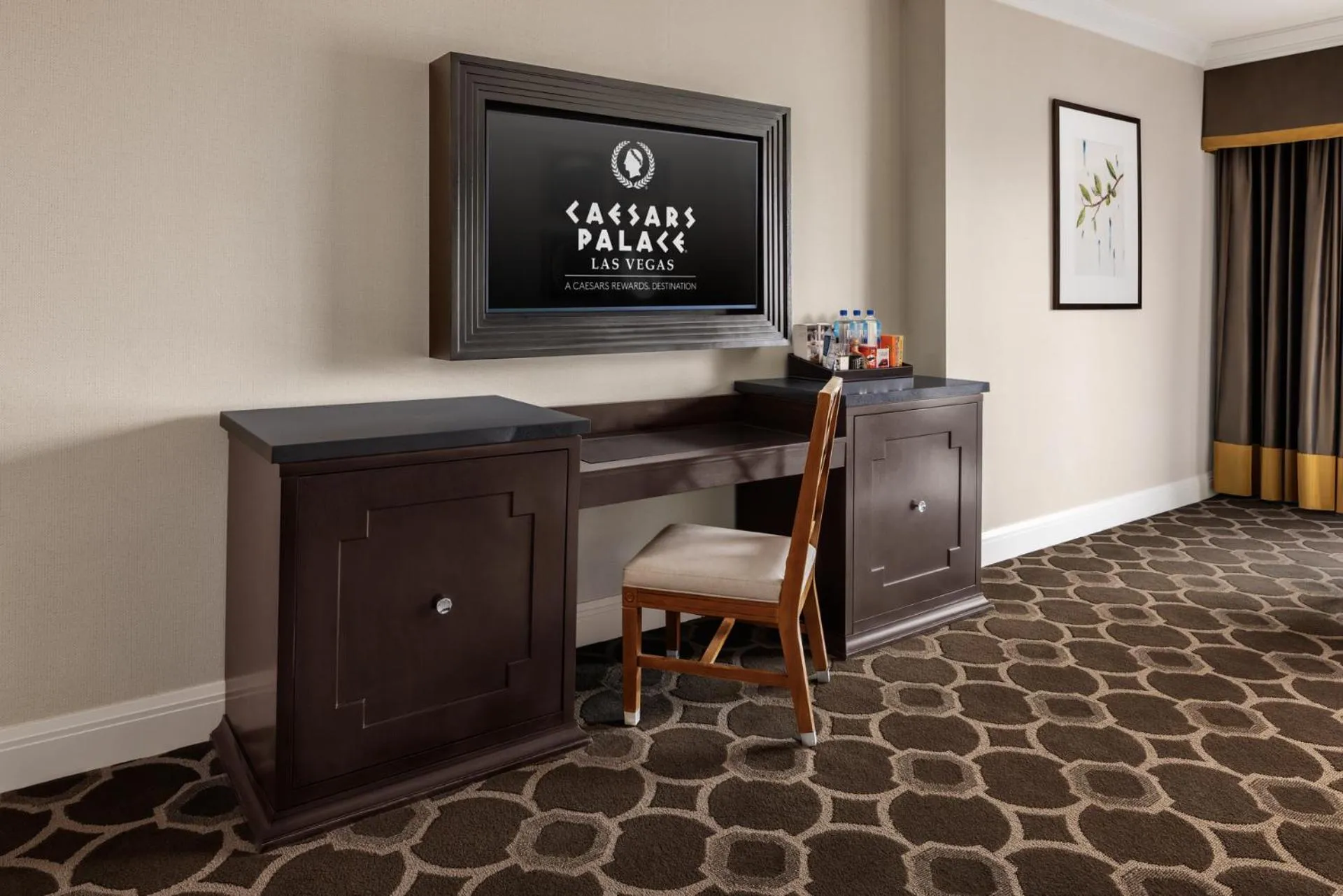 TV and multimedia in Caesars Palace Hotel & Casino