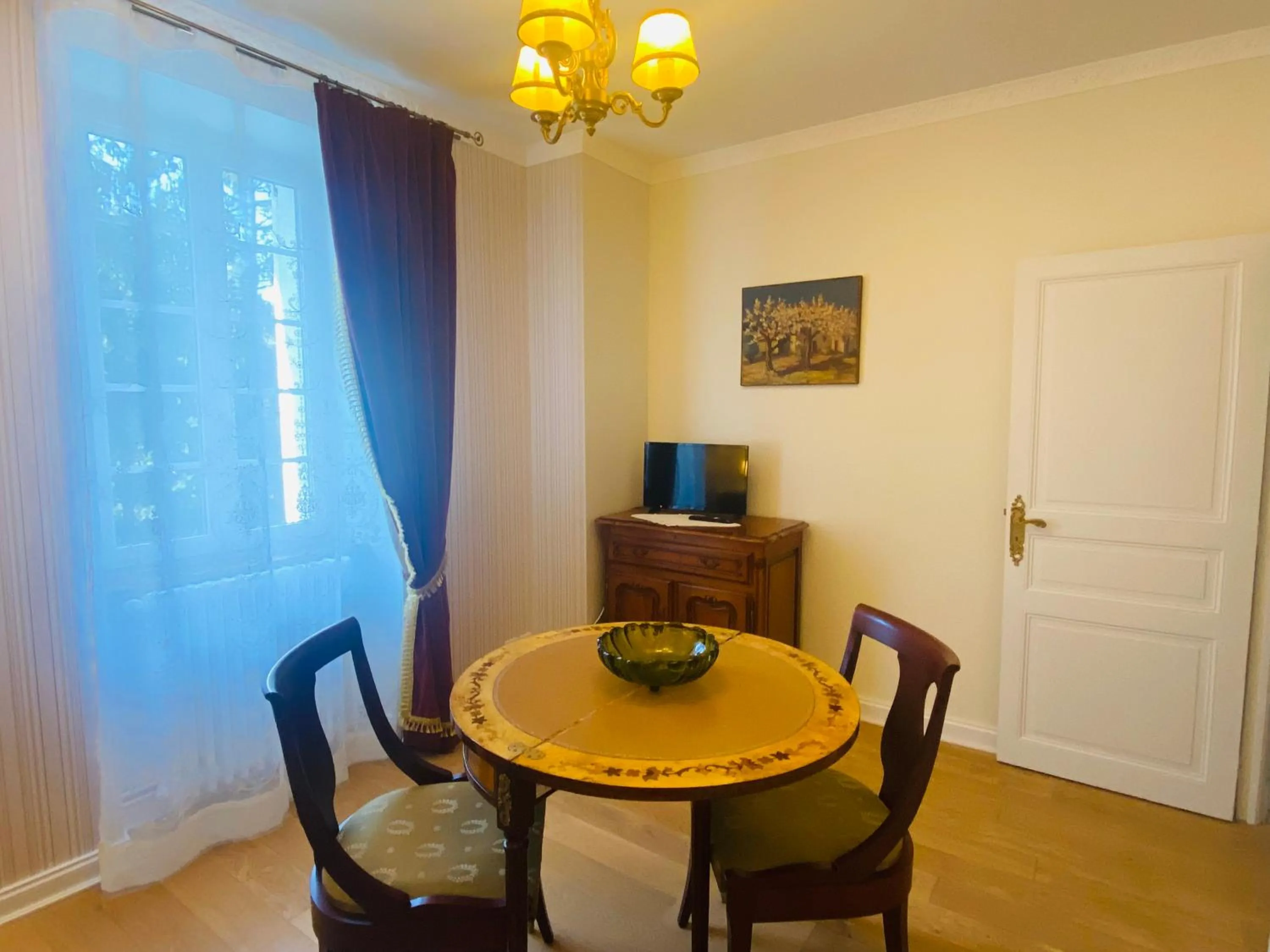 TV and multimedia in Logis Vélès