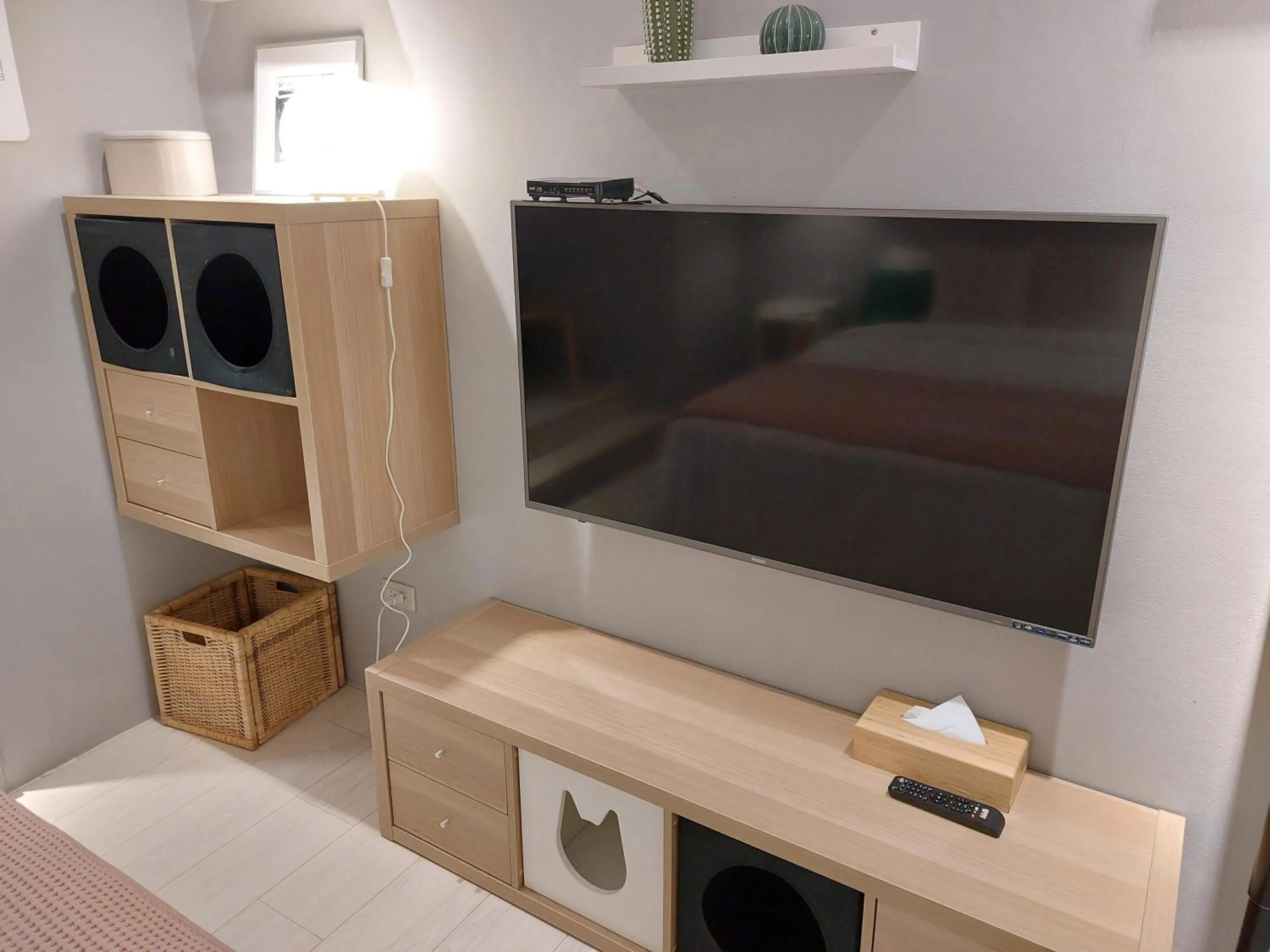 On site in Yomi Hotel - ShuangLian MRT