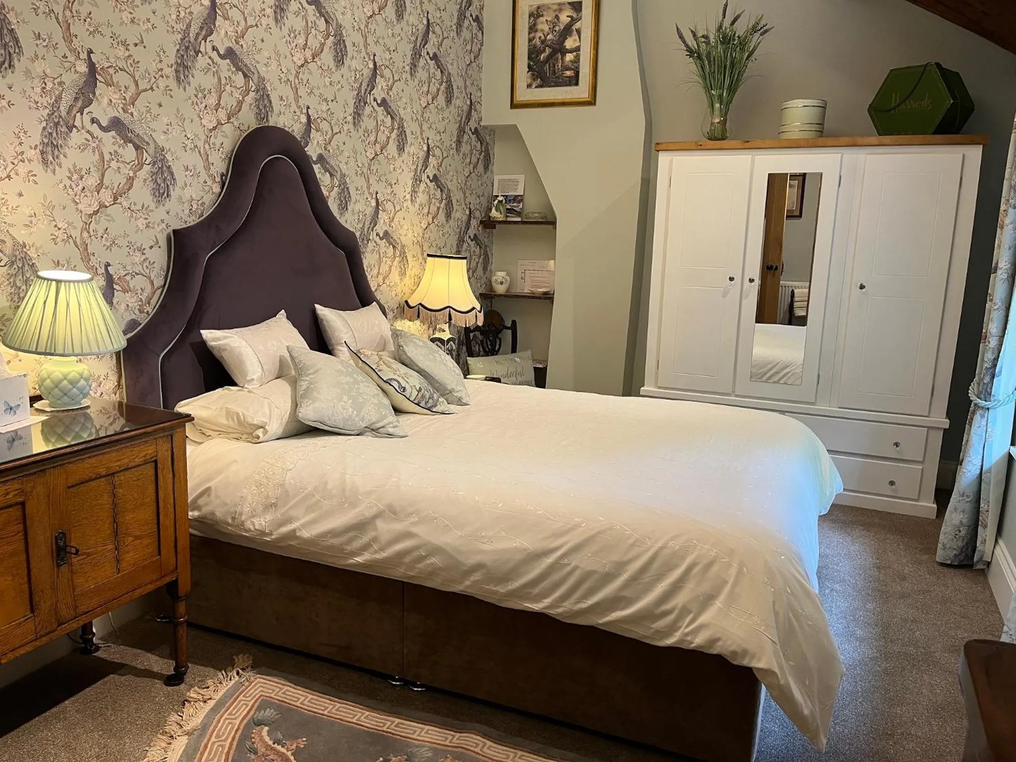 Bed in Picket Post House Accommodation