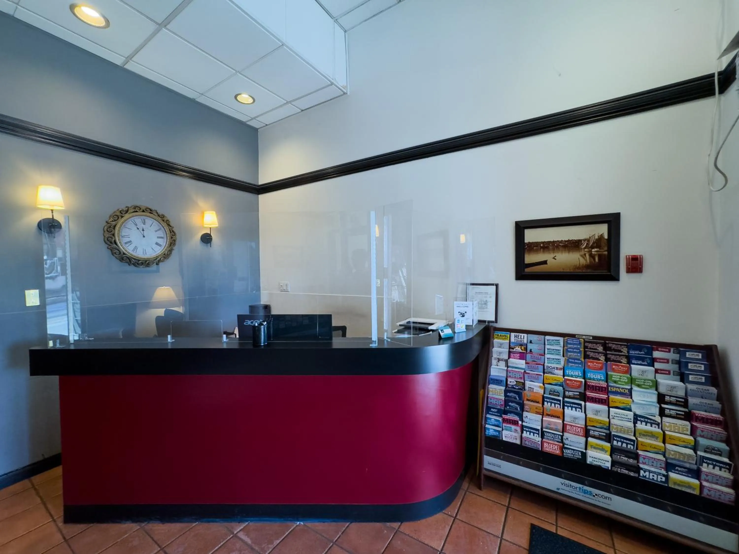 Lobby or reception in The Met Hotel